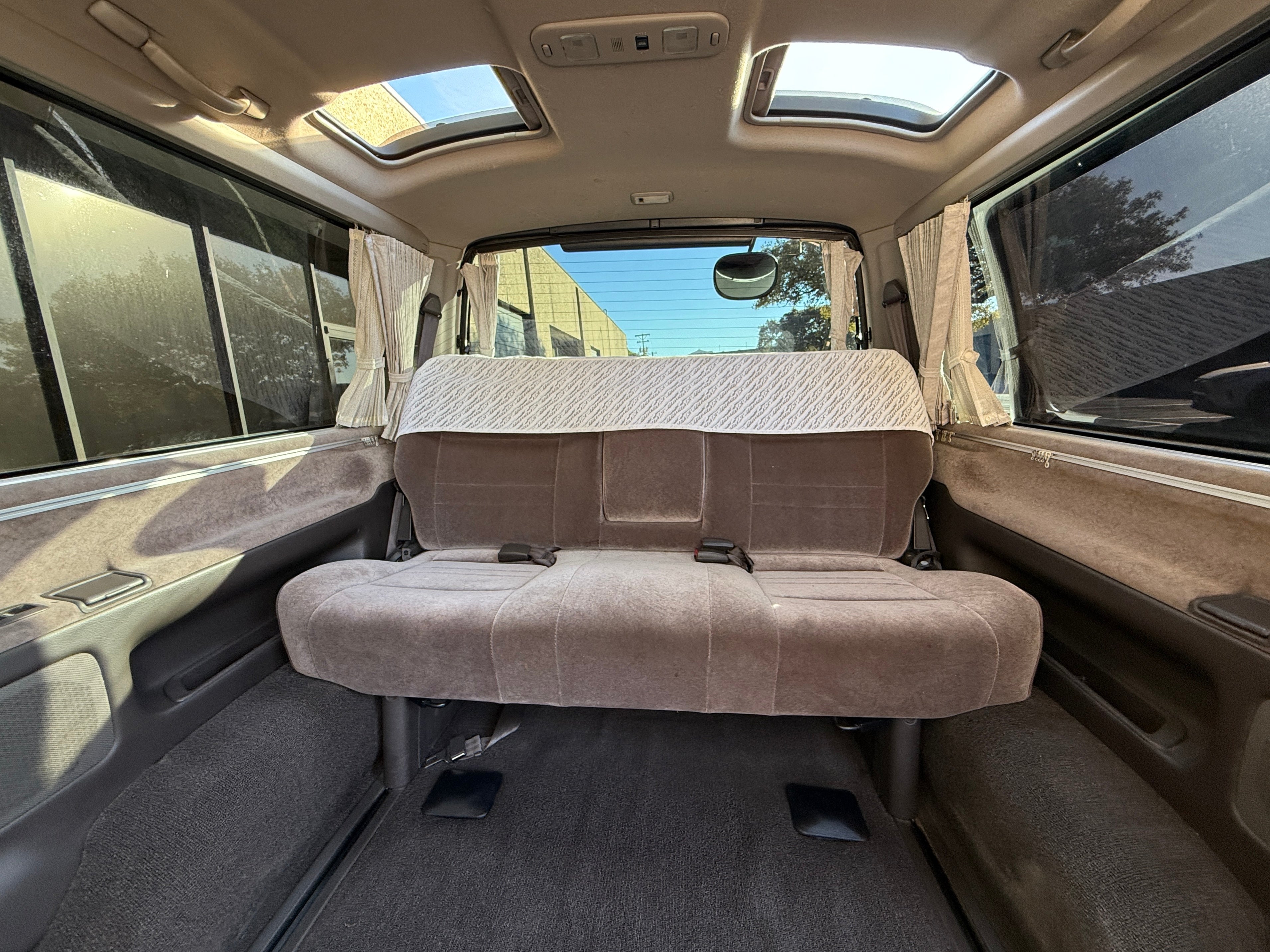 1996 Toyota Hiace Super Custom Diesel 4x4 *SOLD*