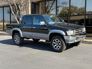 Toyota Hilux pickup 4x4