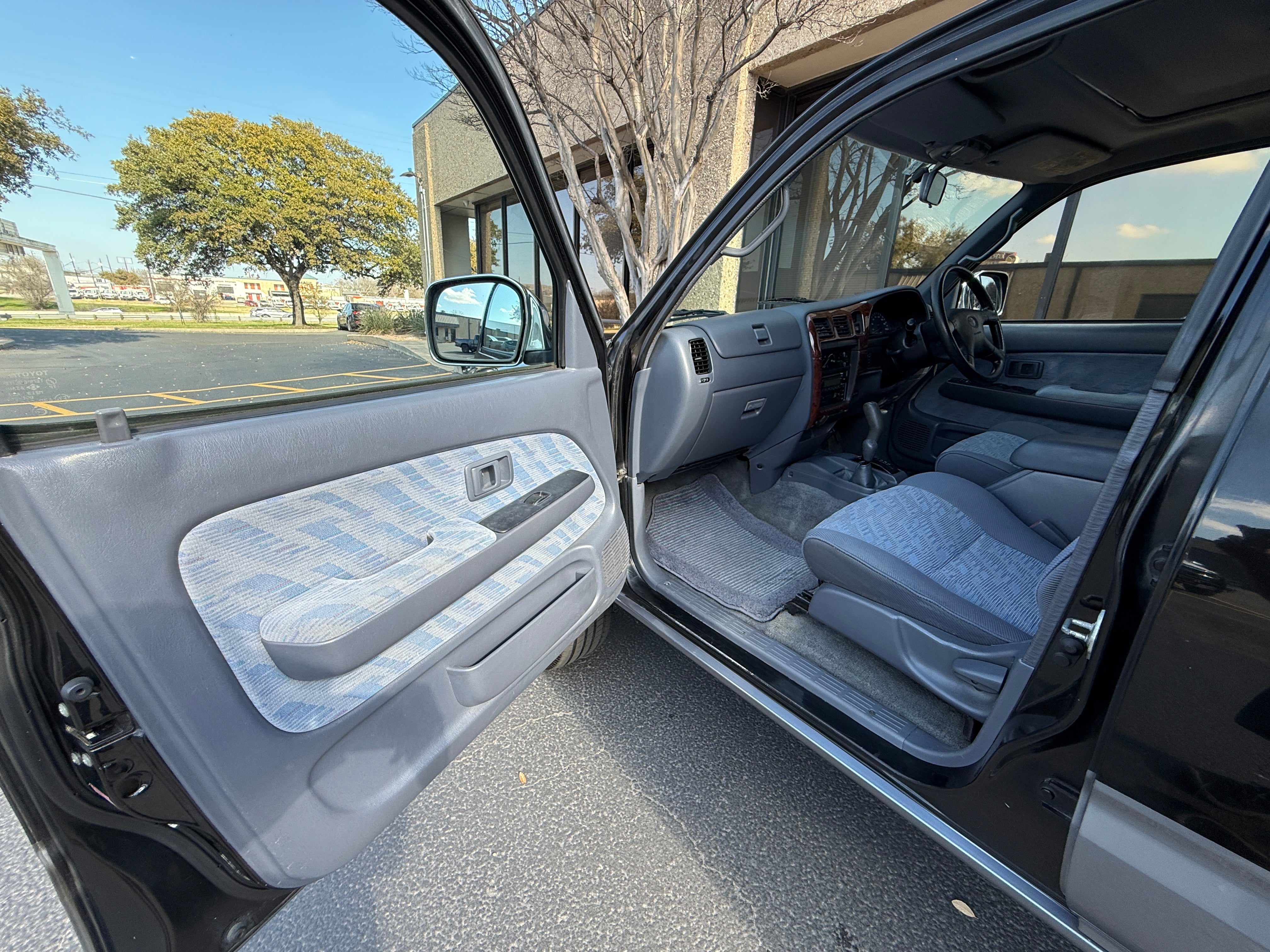1999 Toyota Hilux Pickup 4x4