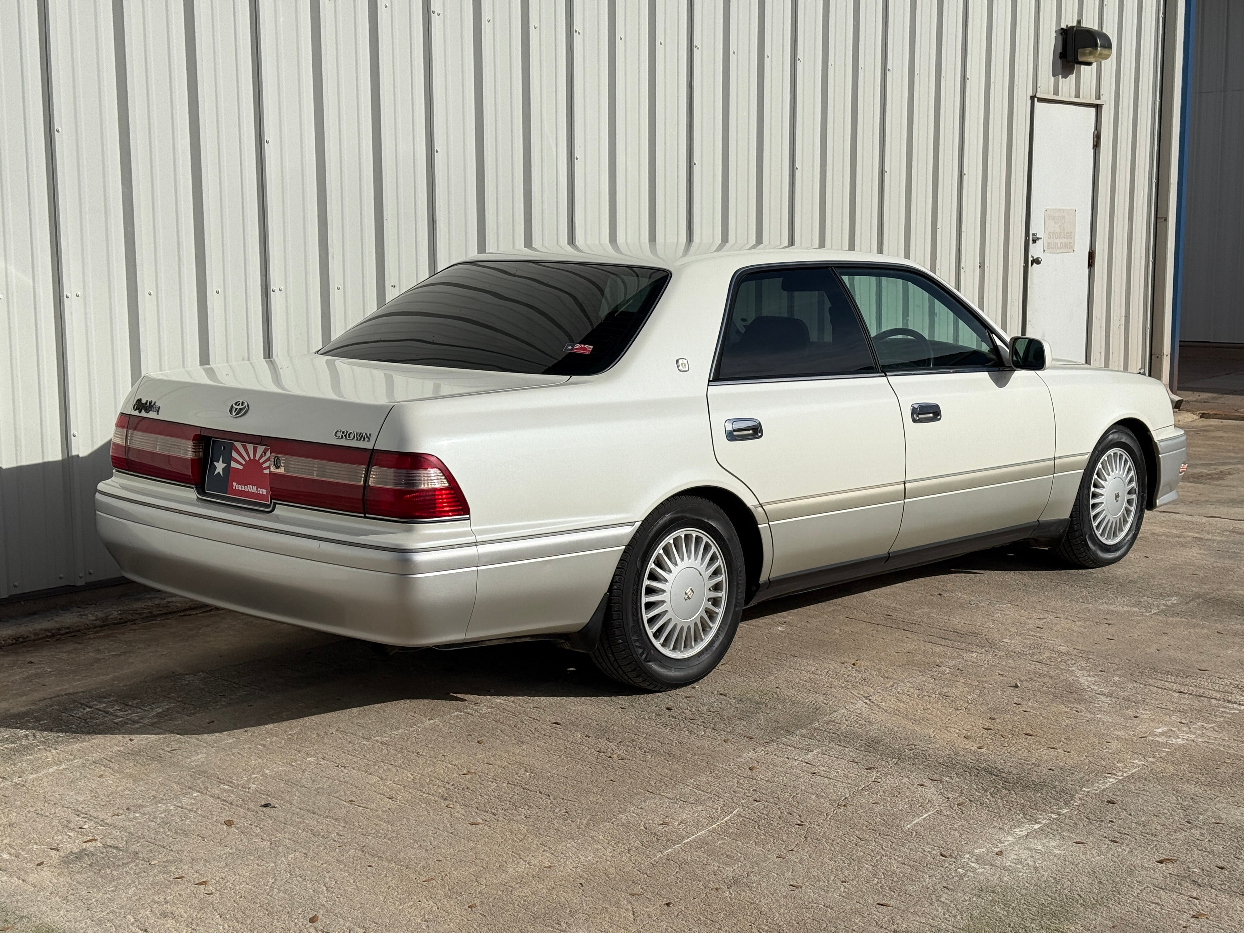 1996 Toyota Crown Royal Saloon