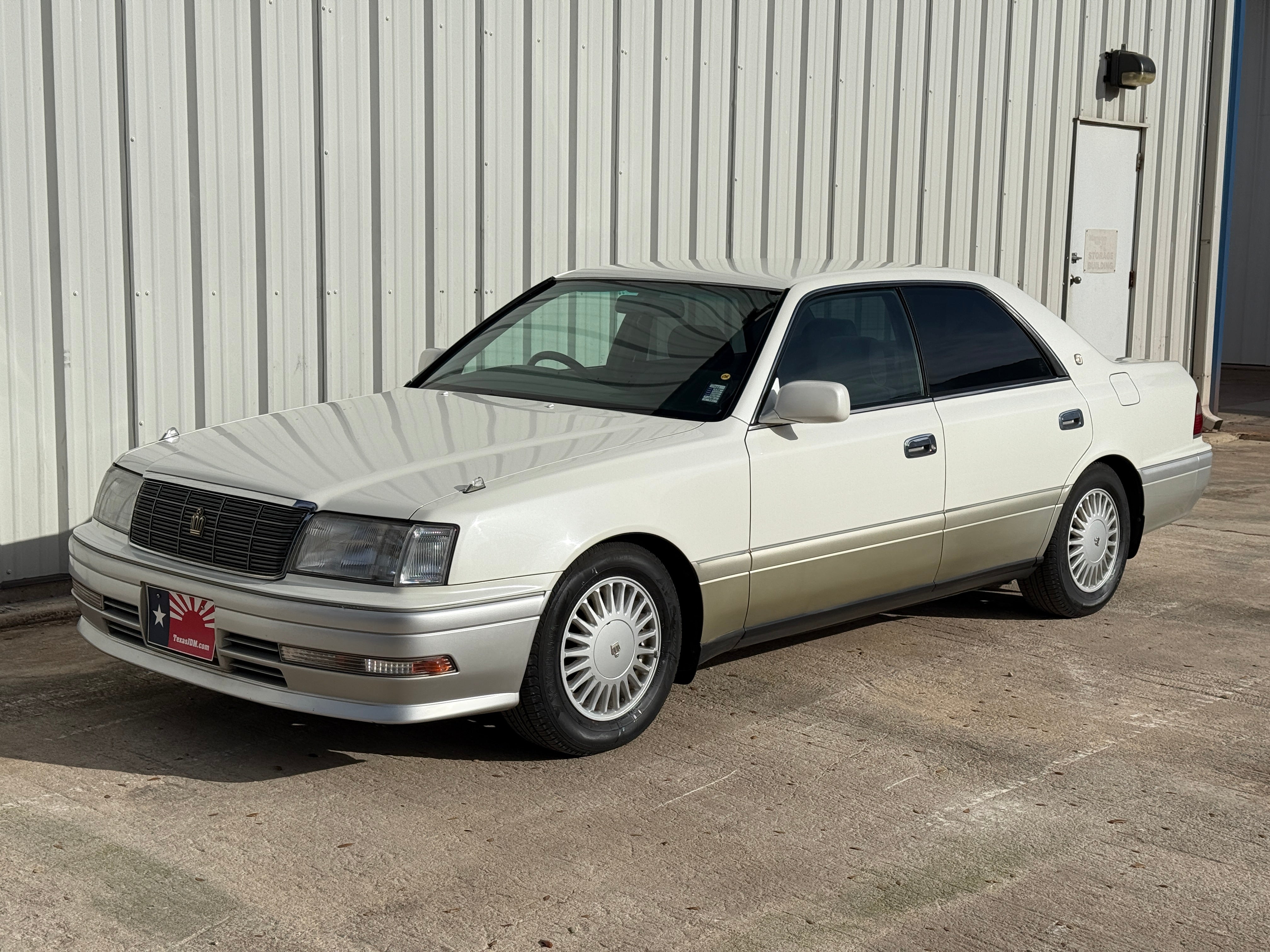 1996 Toyota Crown Royal Saloon