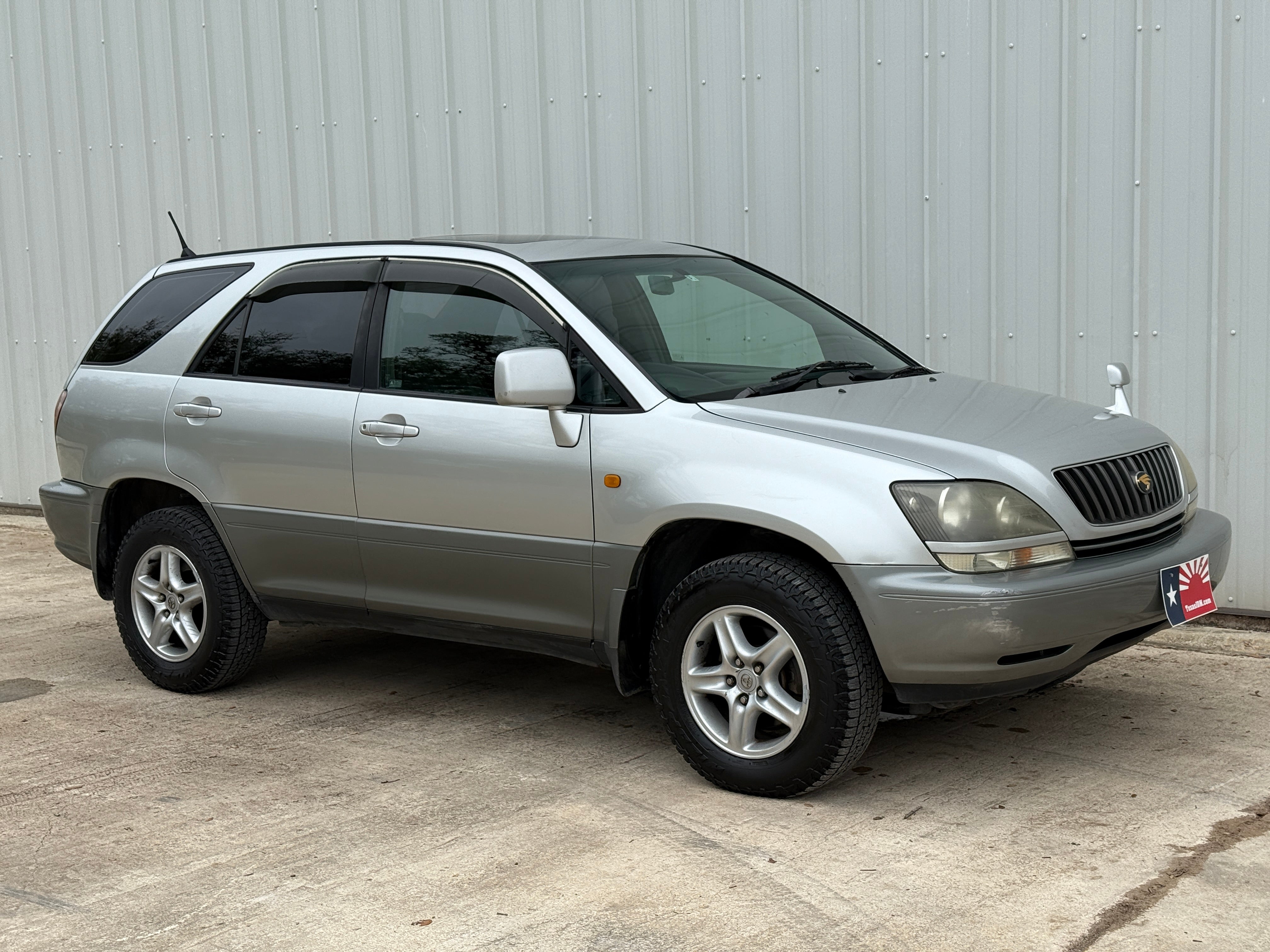 1999 Toyota Harrier