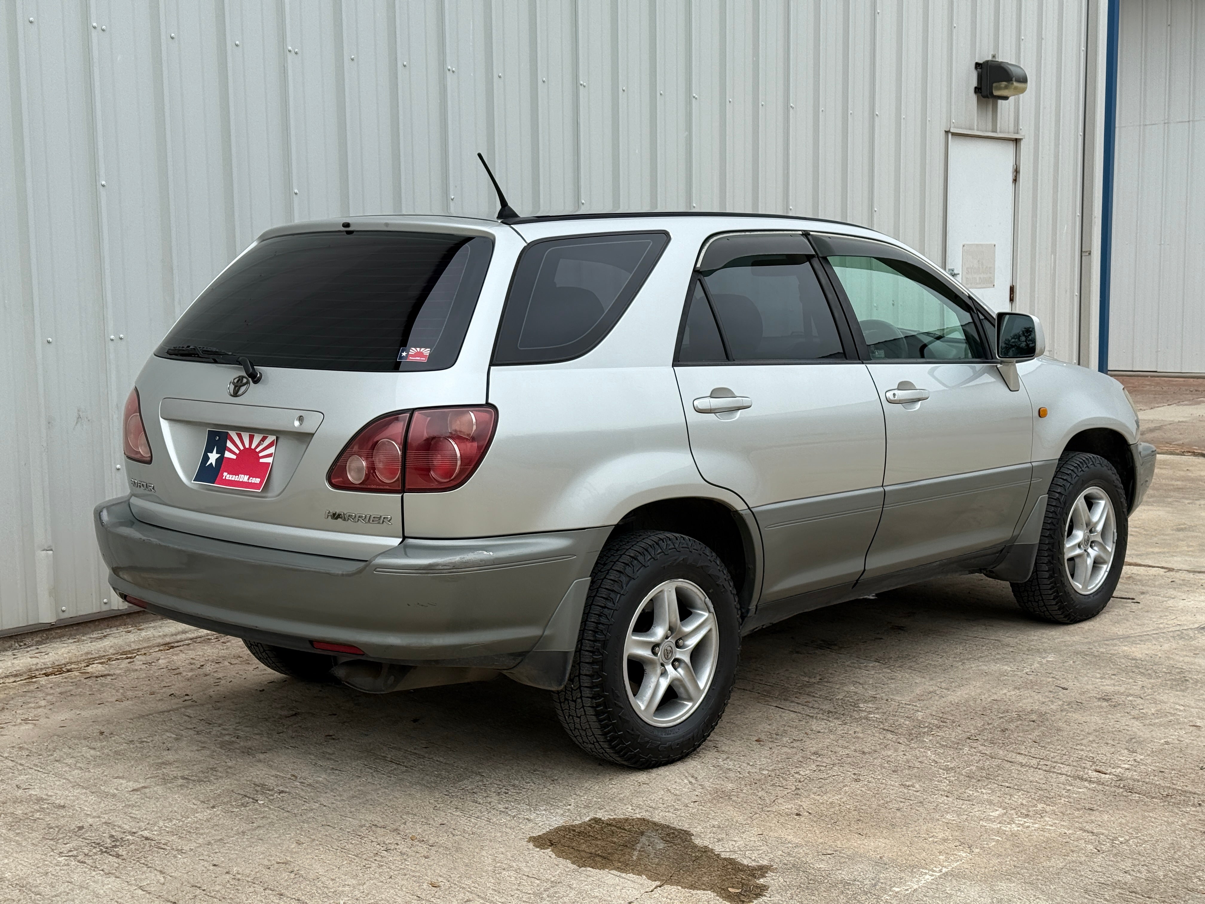 1999 Toyota Harrier
