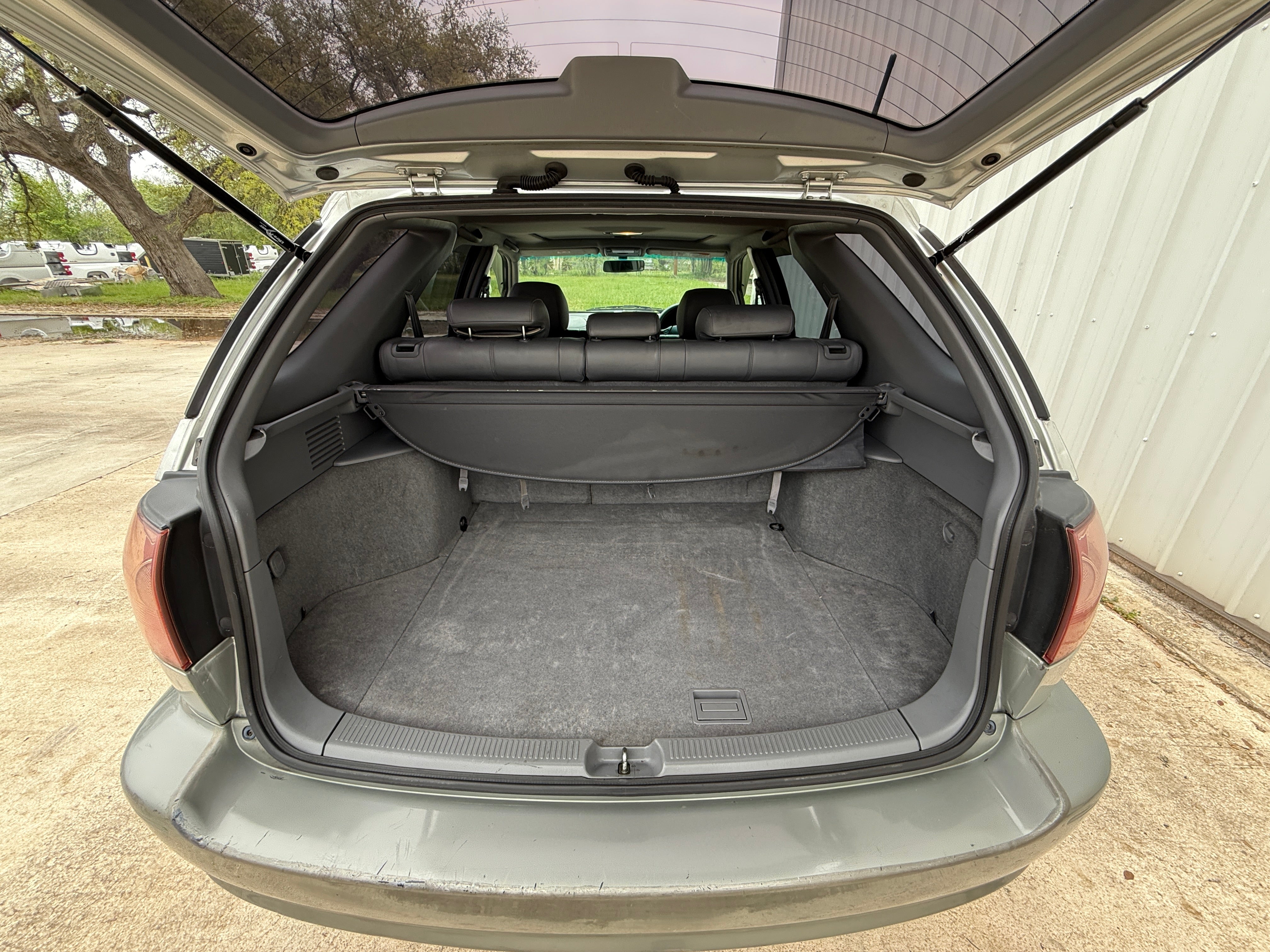 1999 Toyota Harrier