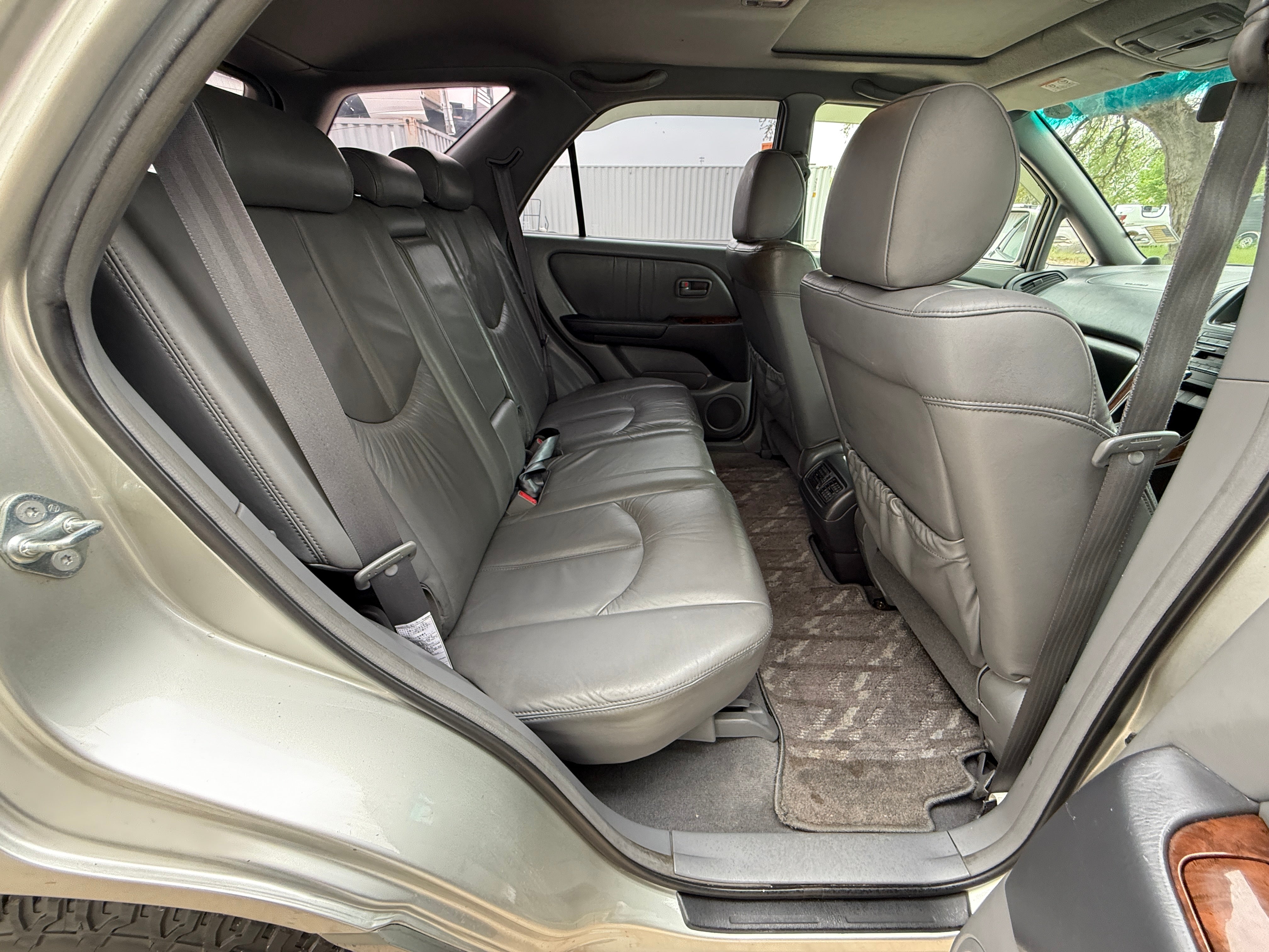 1999 Toyota Harrier