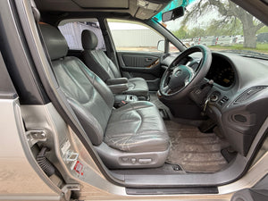 1999 Toyota Harrier