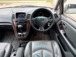 1999 Toyota Harrier