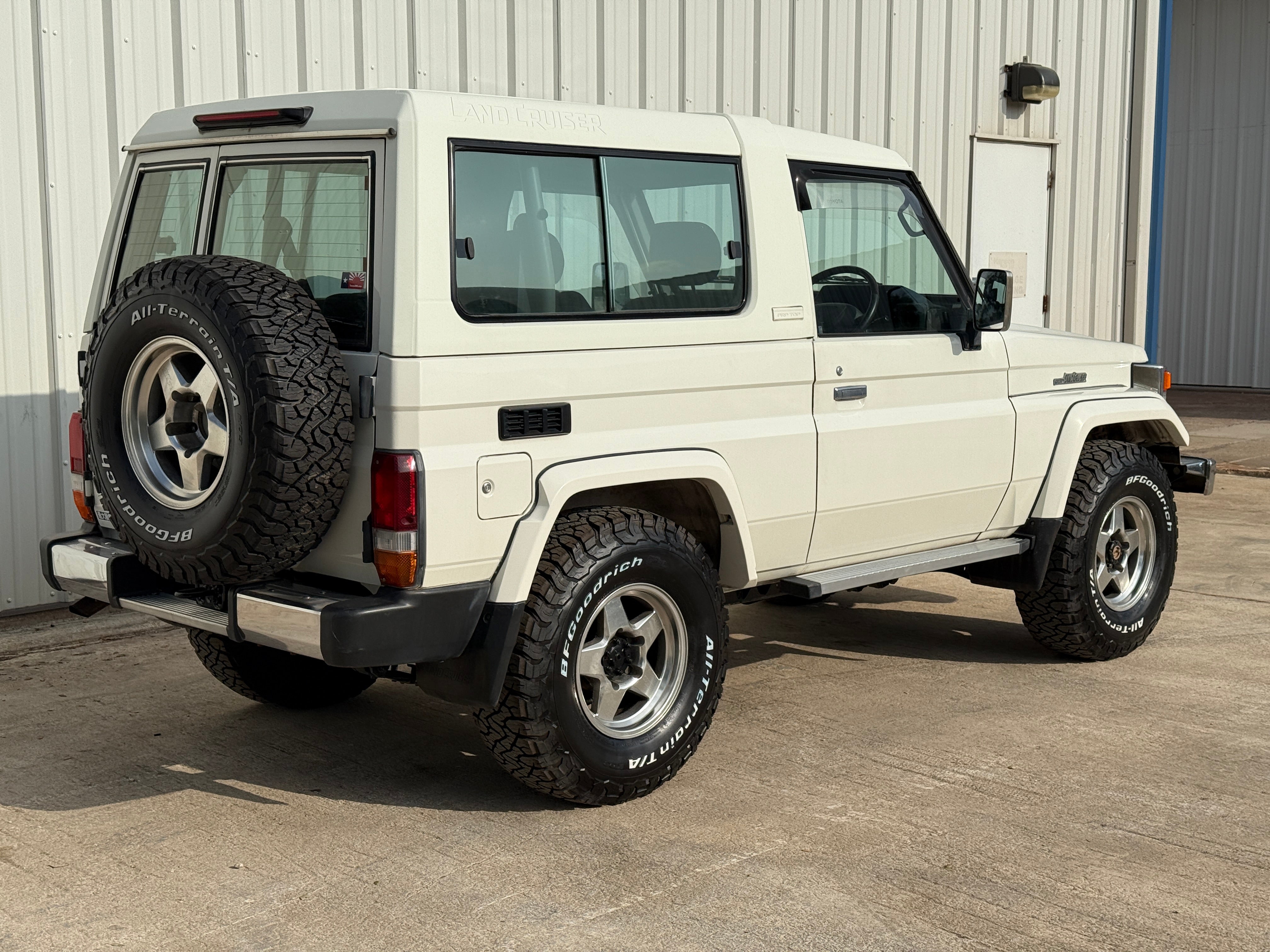 1999 Toyota Land Cruiser HZJ74 4x4 Diesel