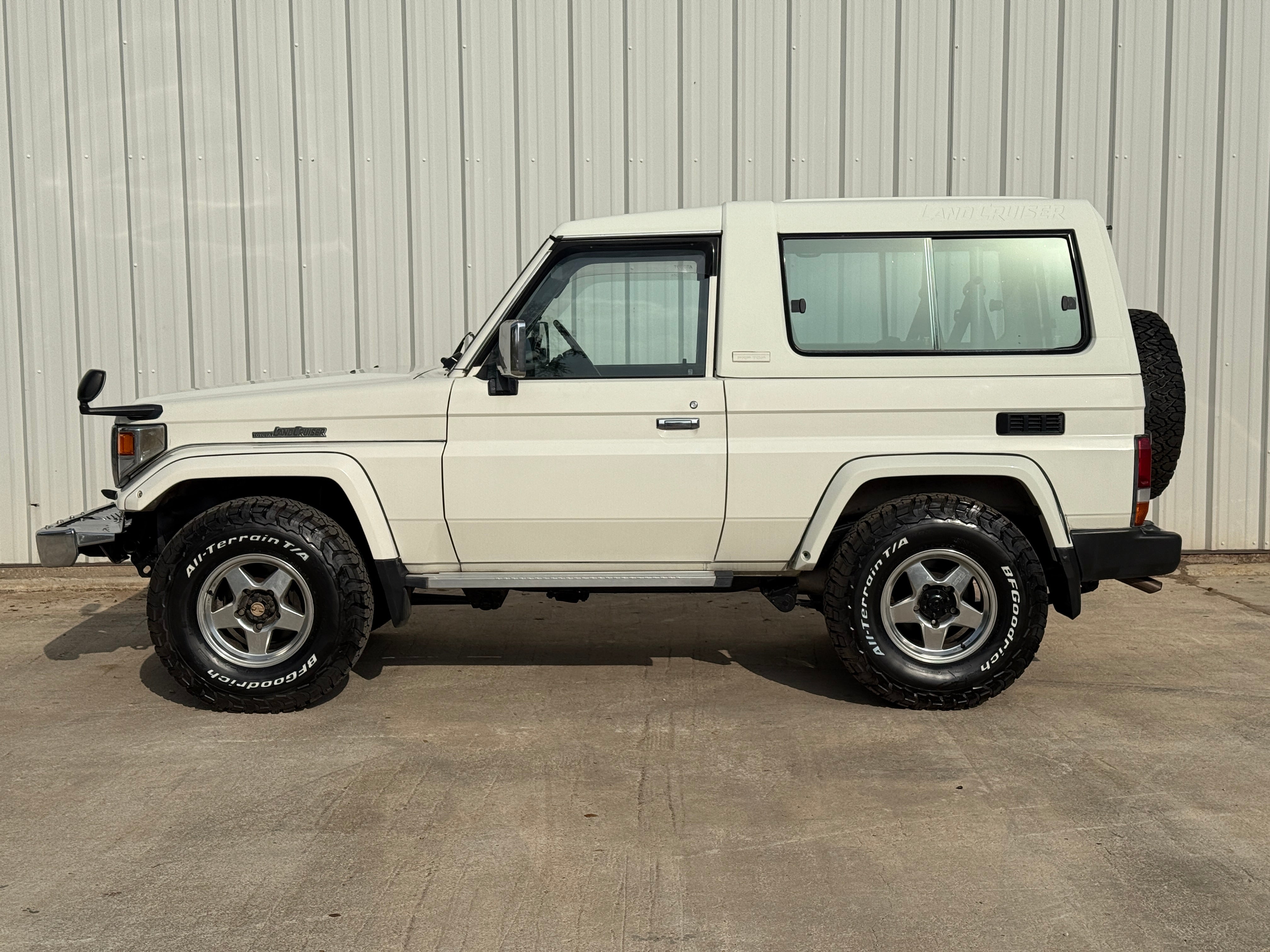 1999 Toyota Land Cruiser HZJ74 4x4 Diesel