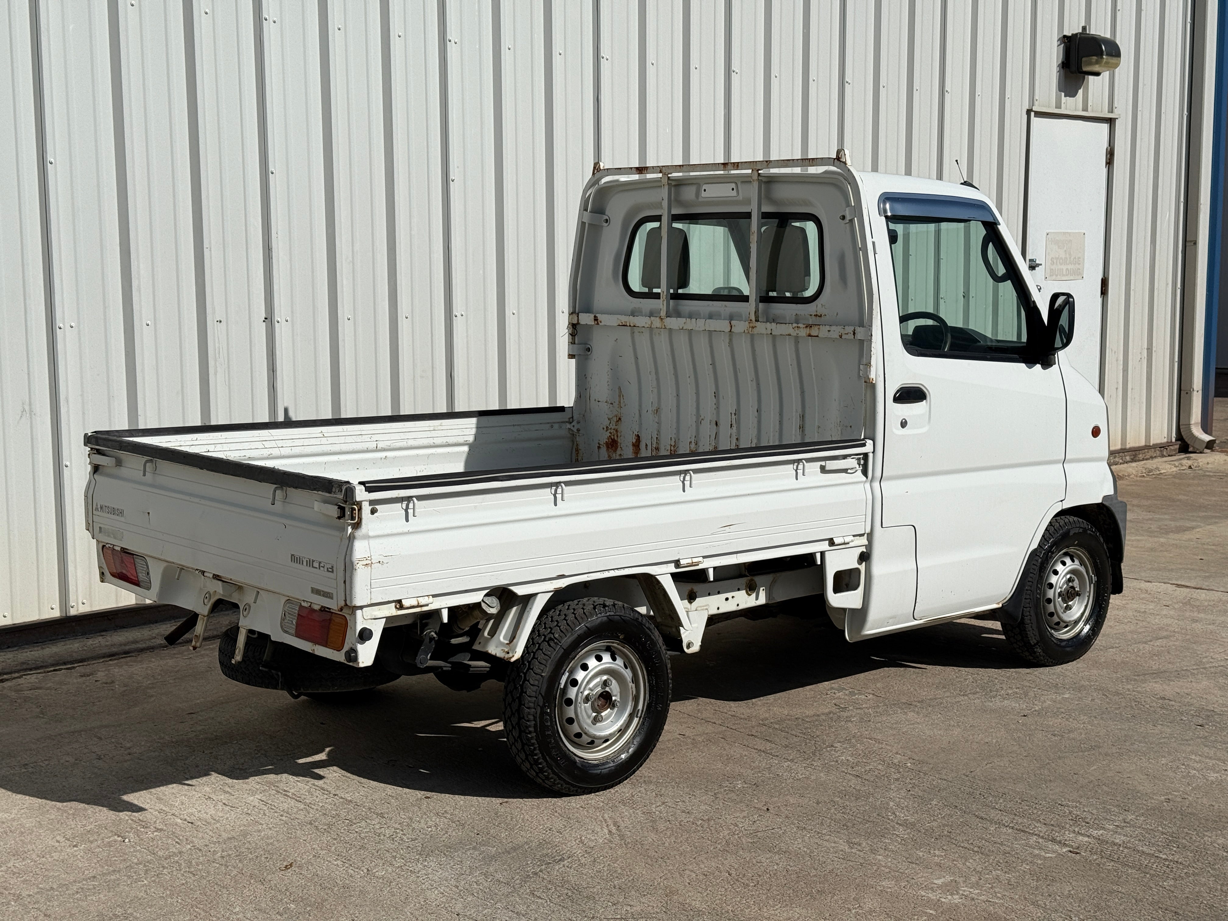 2000 Mitsubishi Minicab 4WD A/C