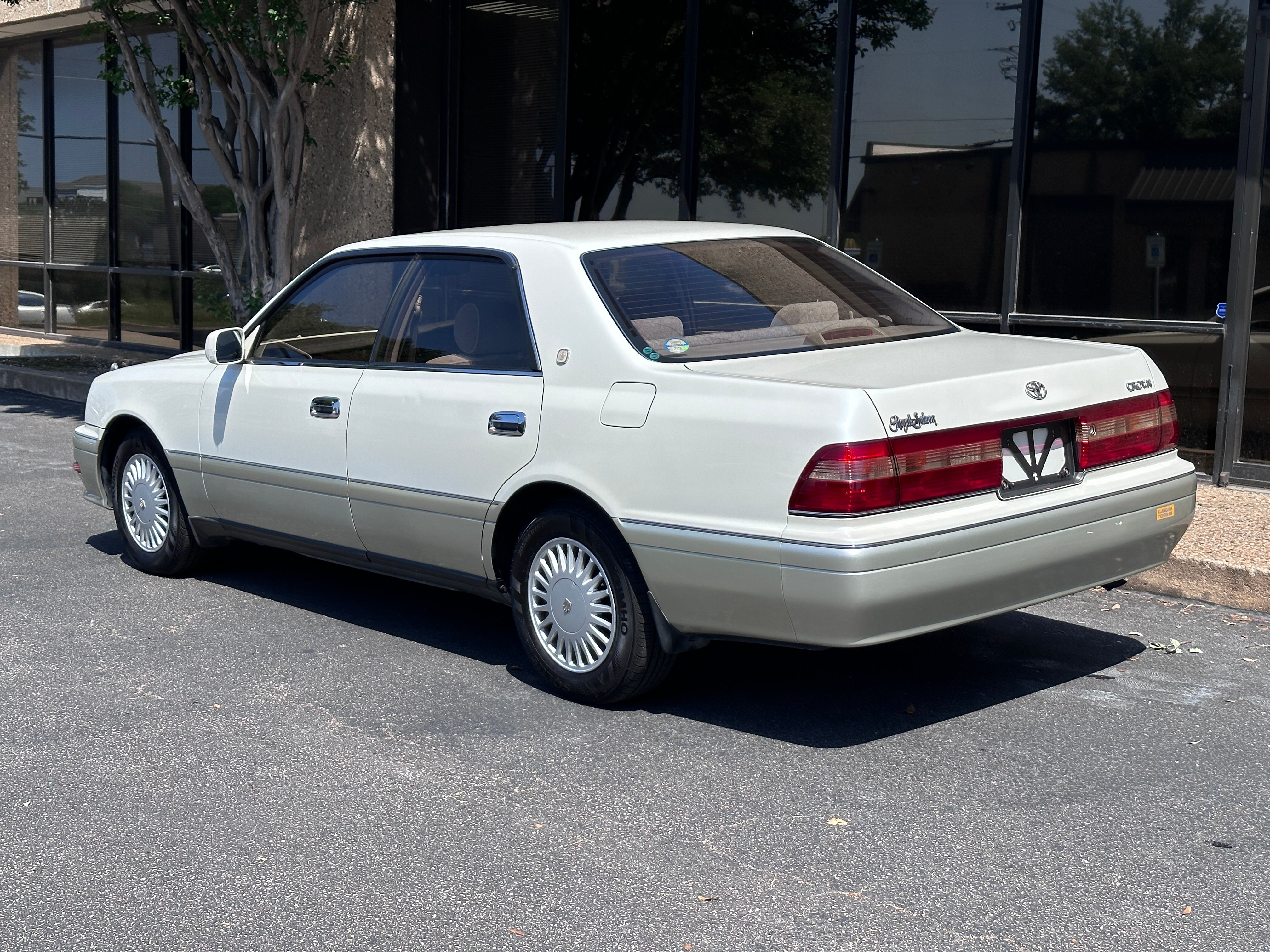1996 Toyota Crown Royal Saloon