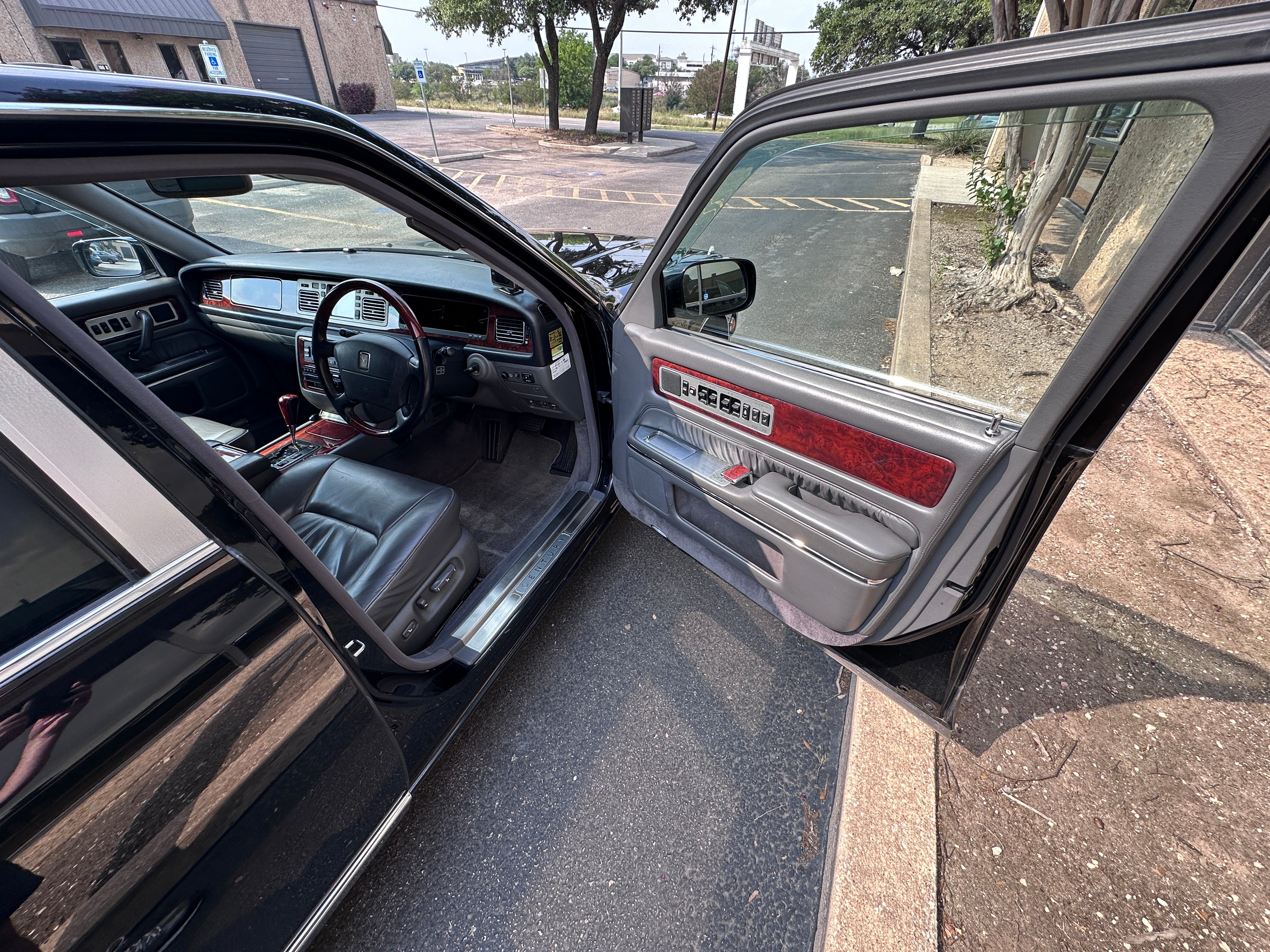 1998 Toyota Century V12
