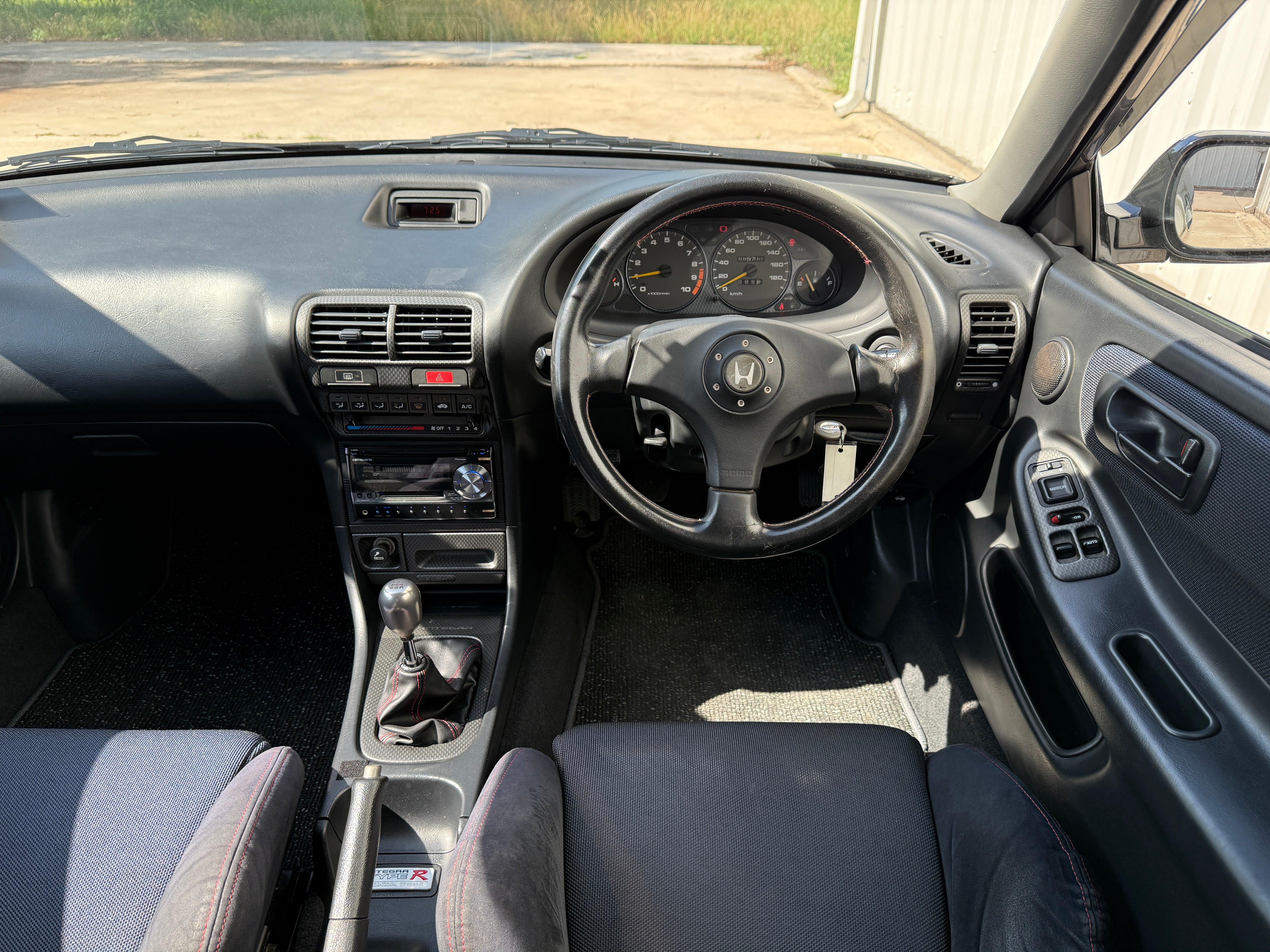 1998 Honda Integra Type-R