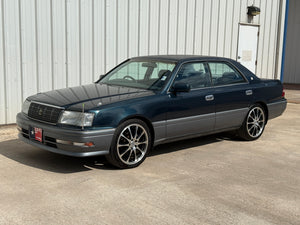 1995 Toyota Crown Royal Saloon