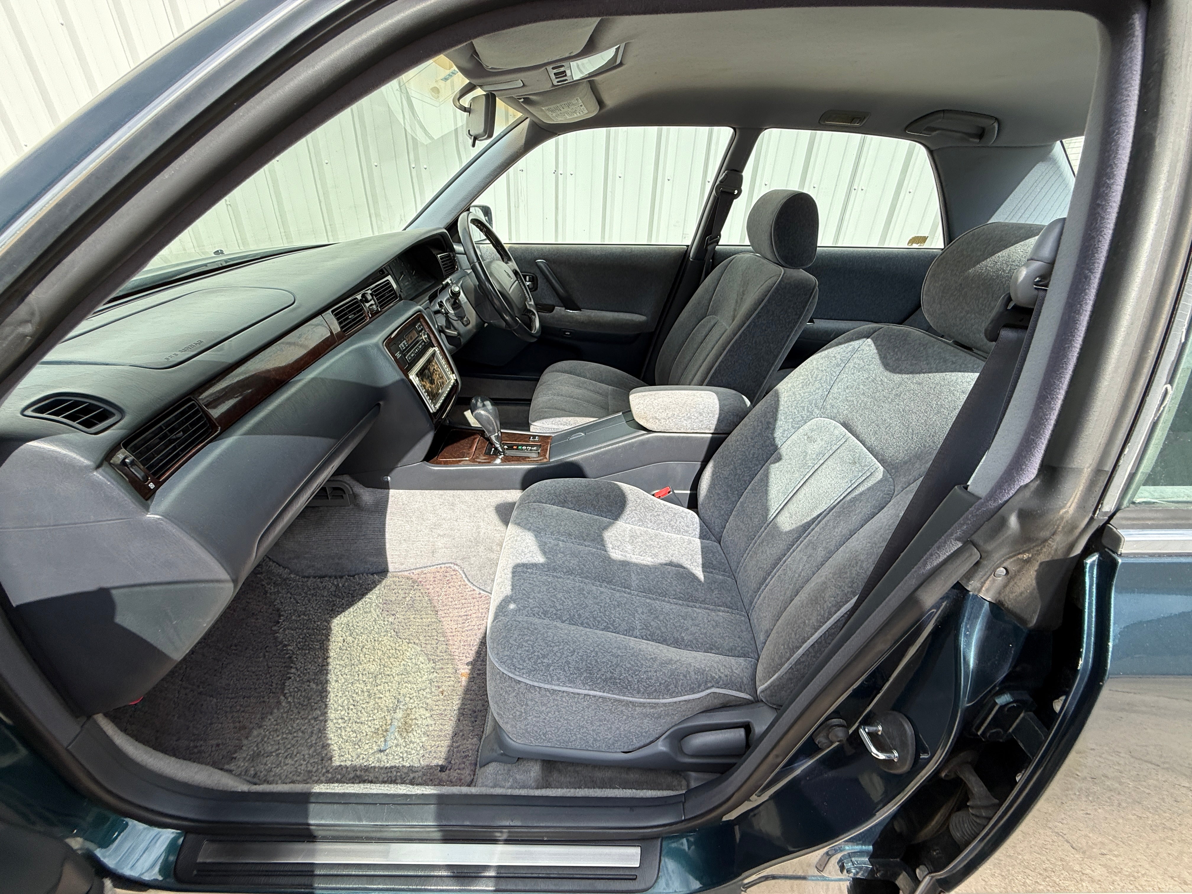 1995 Toyota Crown Royal Saloon