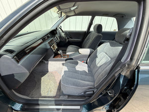1995 Toyota Crown Royal Saloon