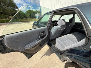 1995 Toyota Crown Royal Saloon