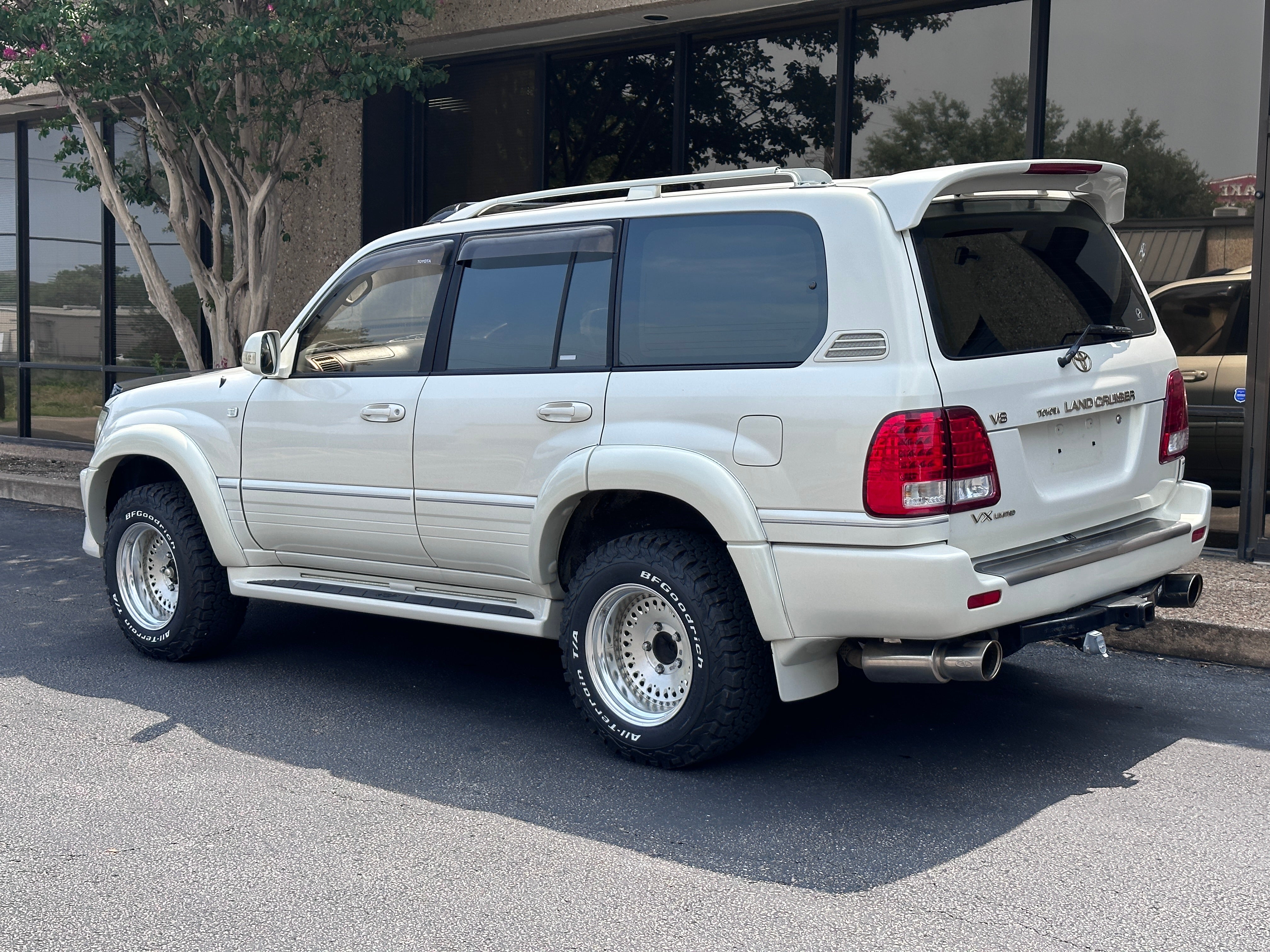 1998 Toyota Land Cruiser UZJ100
