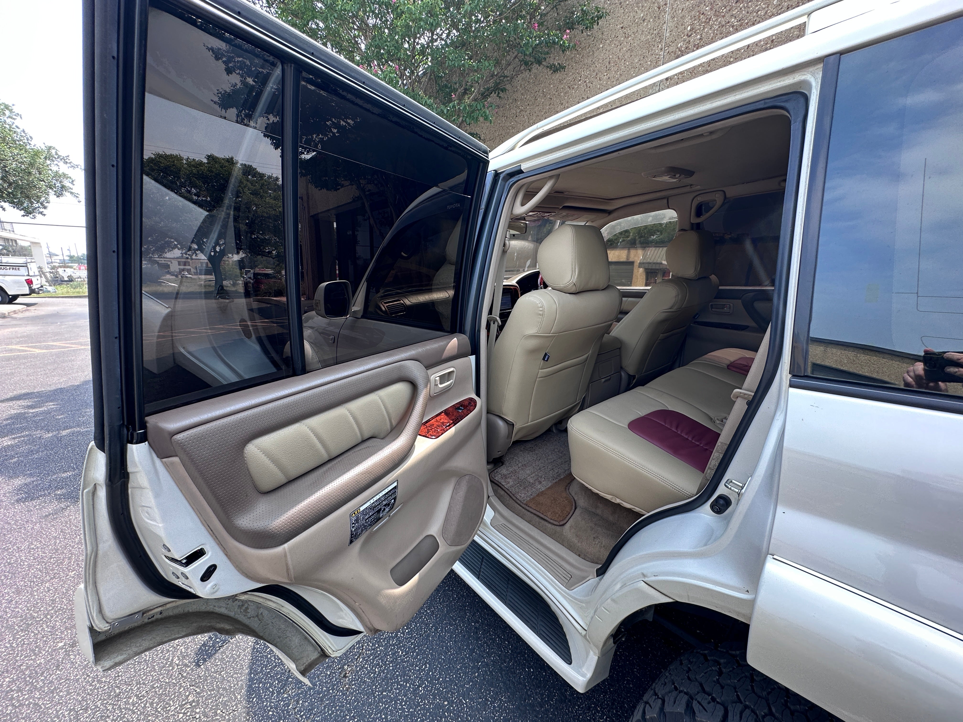 1998 Toyota Land Cruiser UZJ100