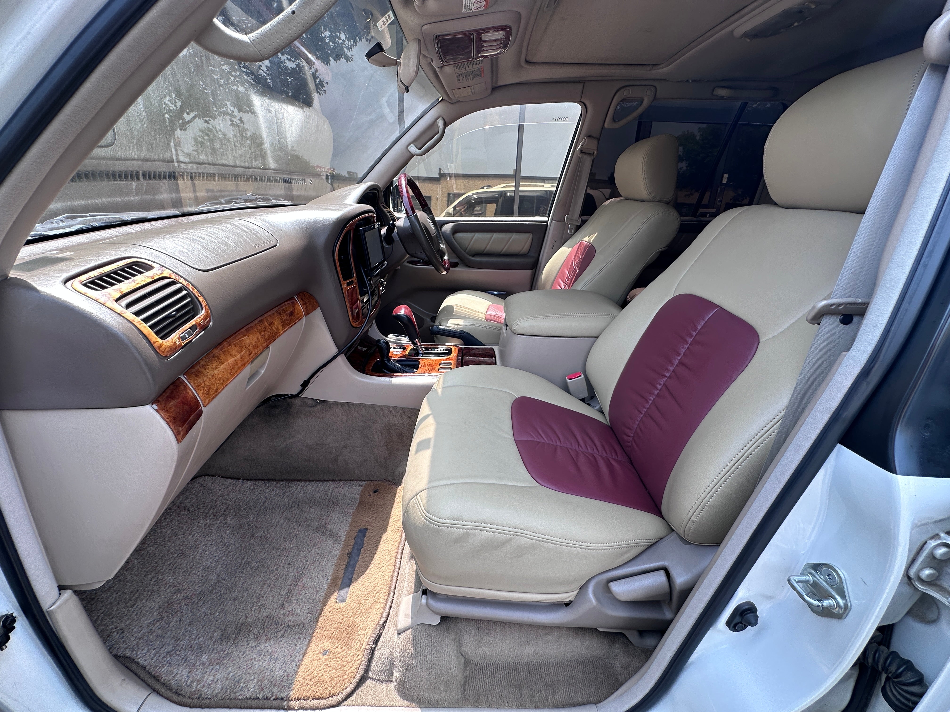 1998 Toyota Land Cruiser UZJ100