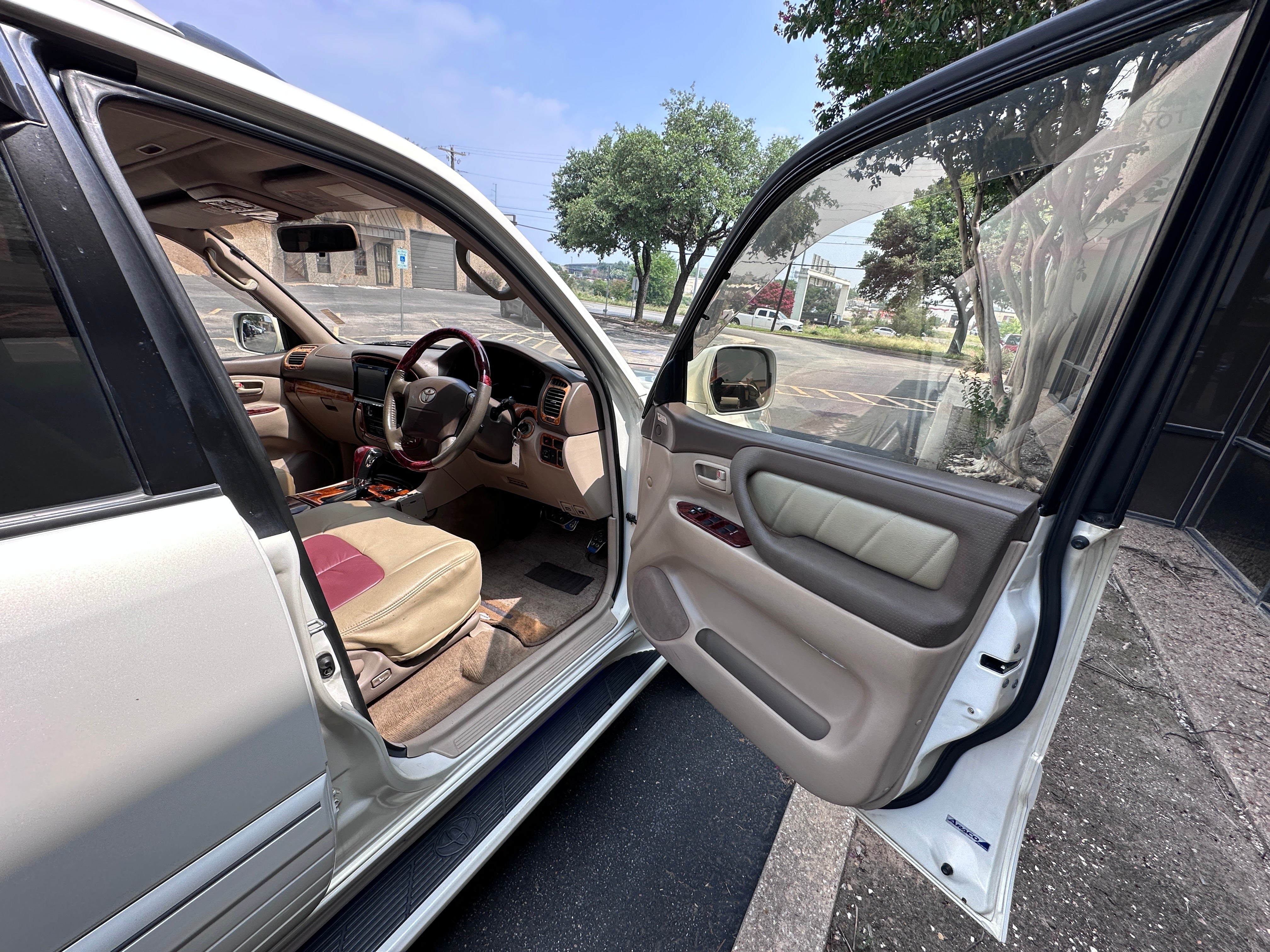 1998 Toyota Land Cruiser UZJ100