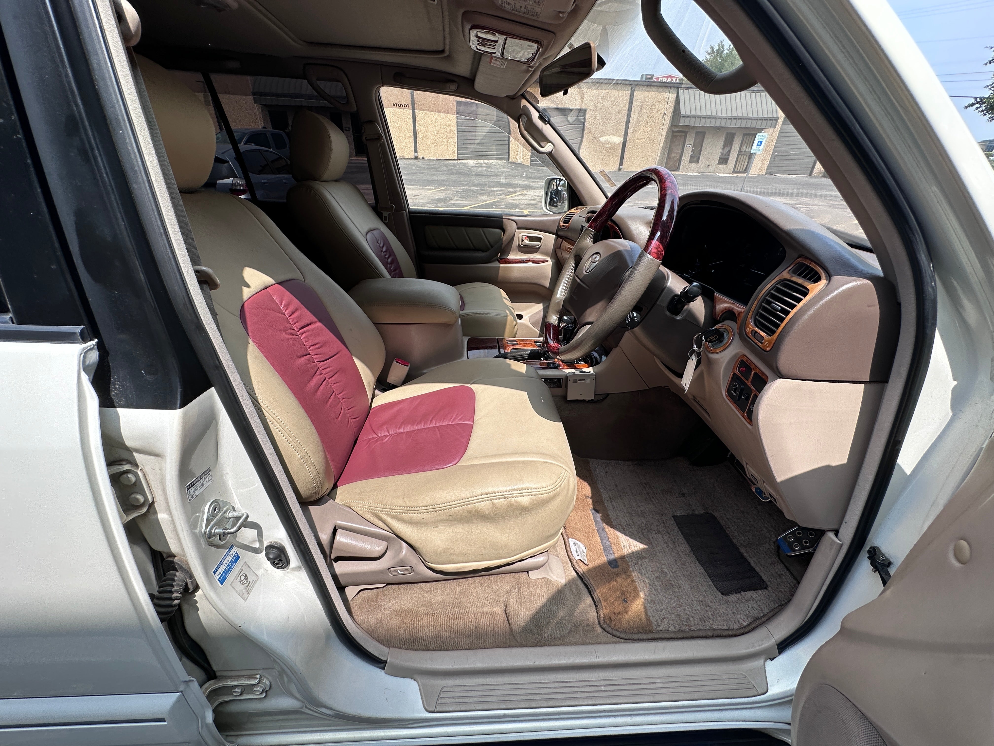 1998 Toyota Land Cruiser UZJ100