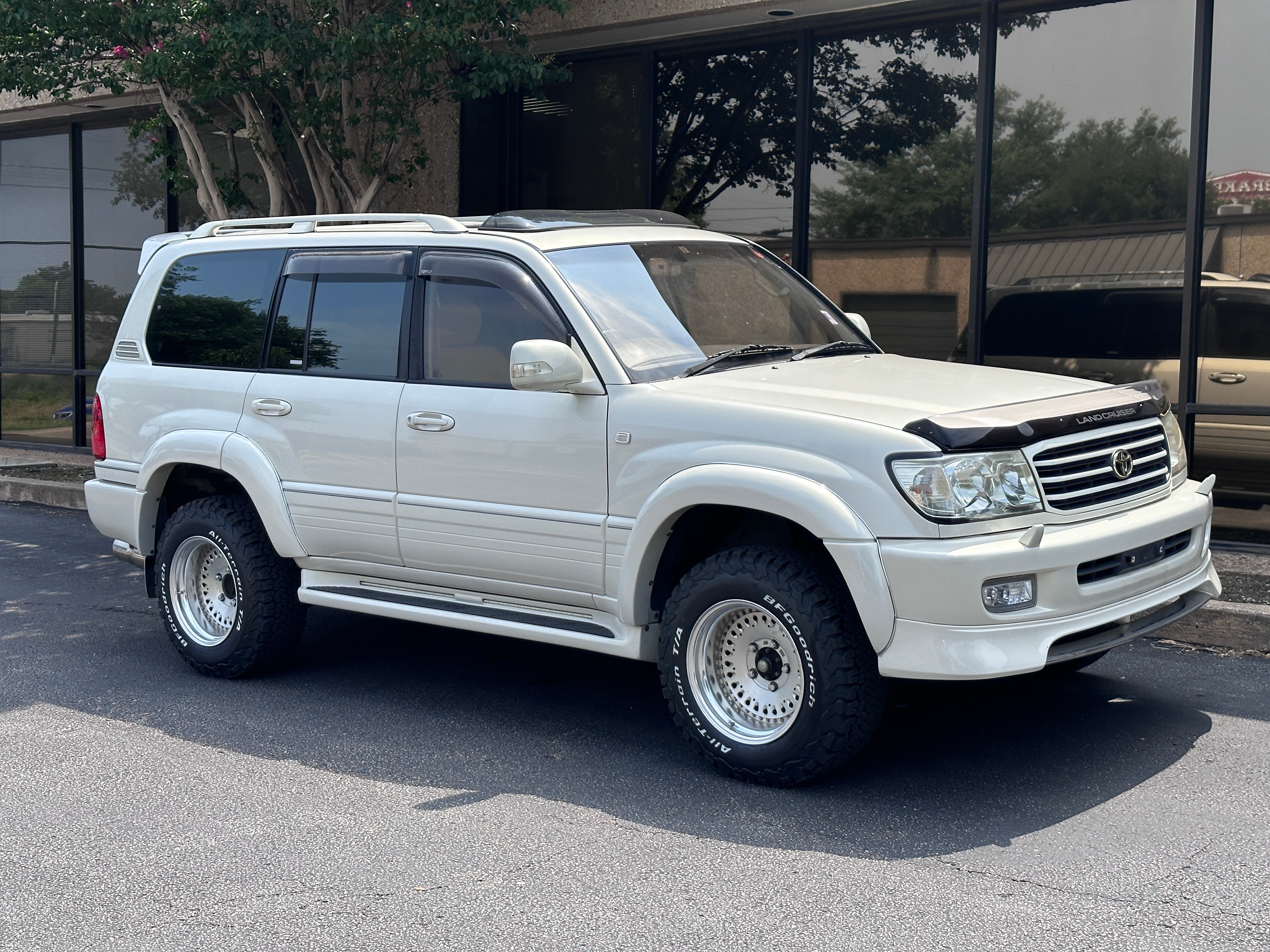 1998 Toyota Land Cruiser UZJ100