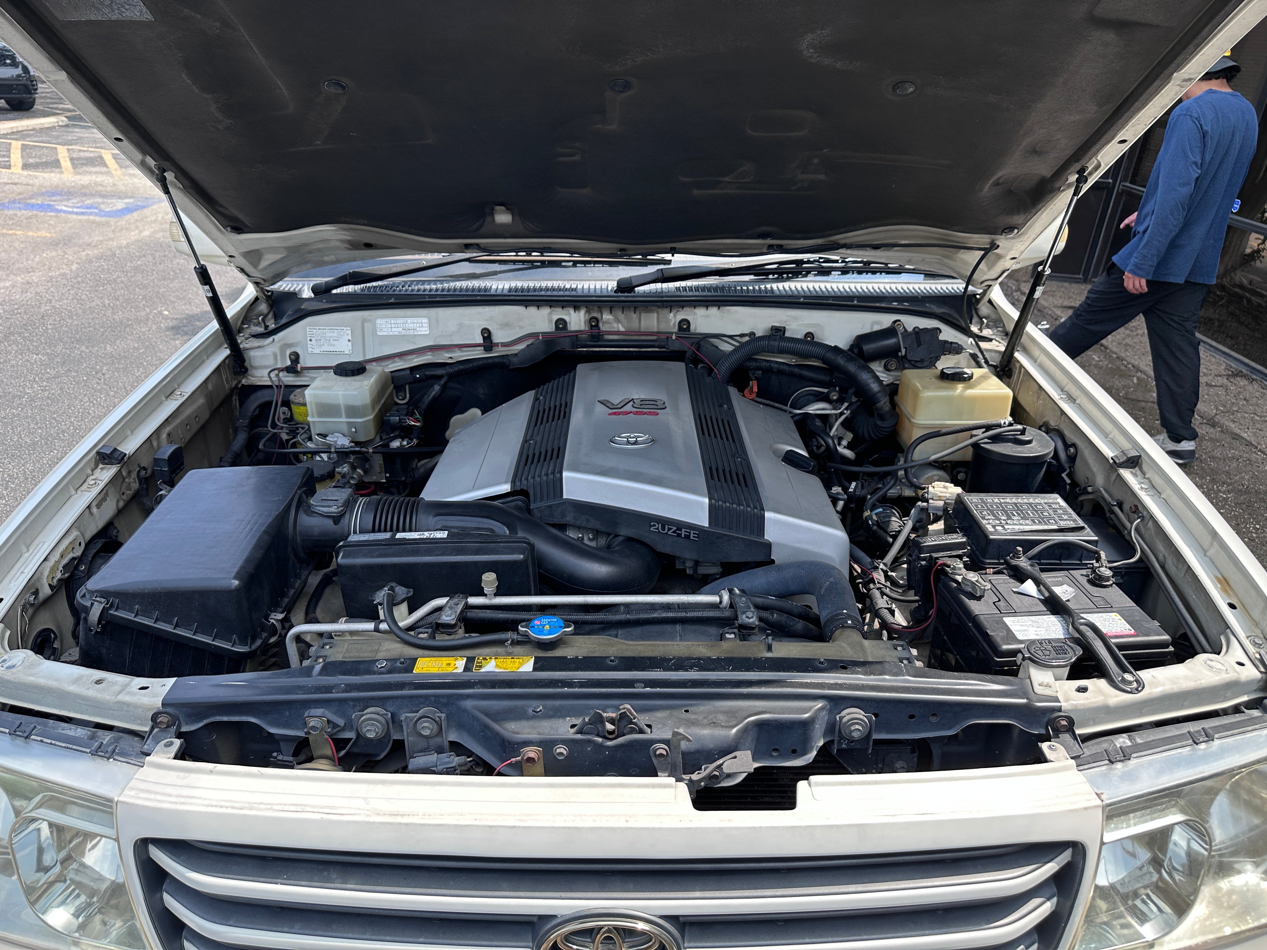 1998 Toyota Land Cruiser UZJ100