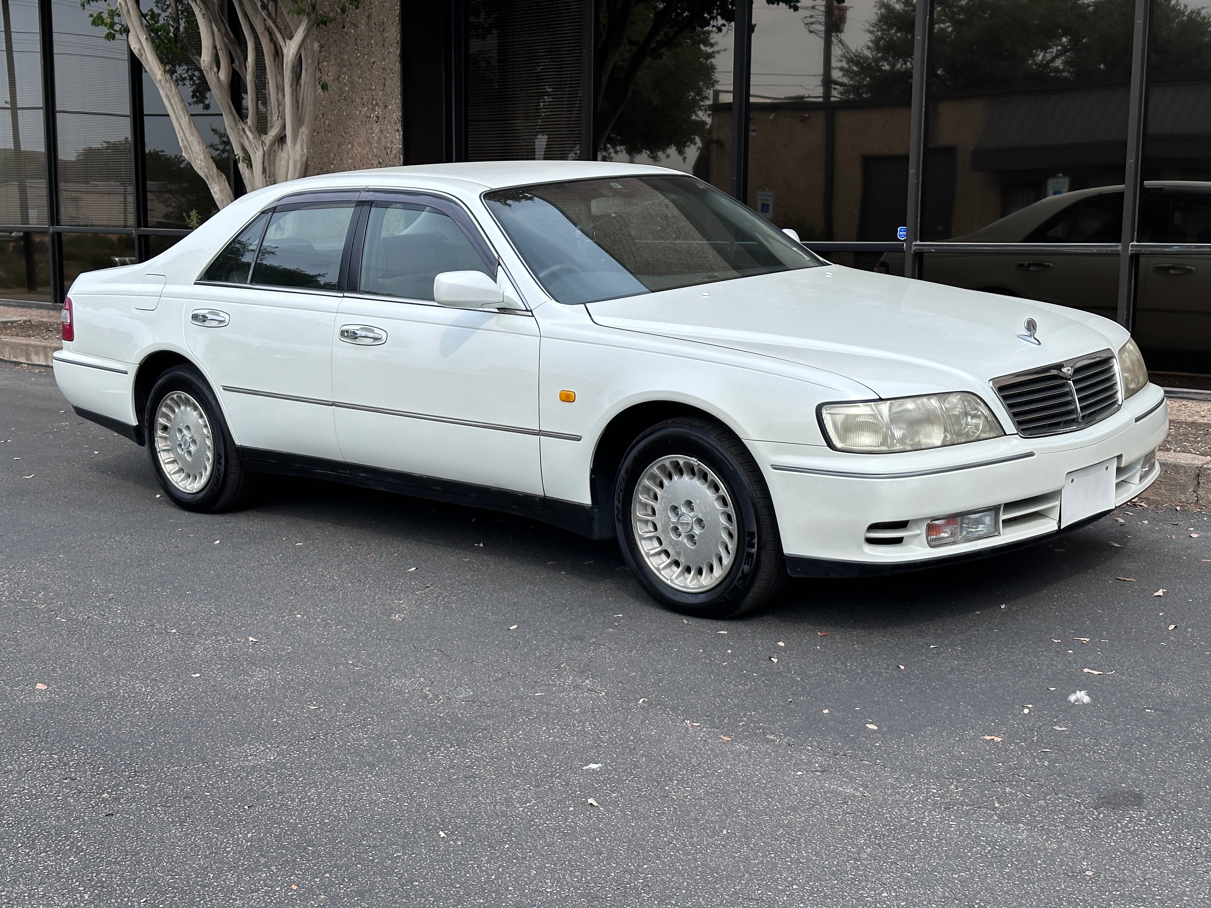 Nissan Cima V8