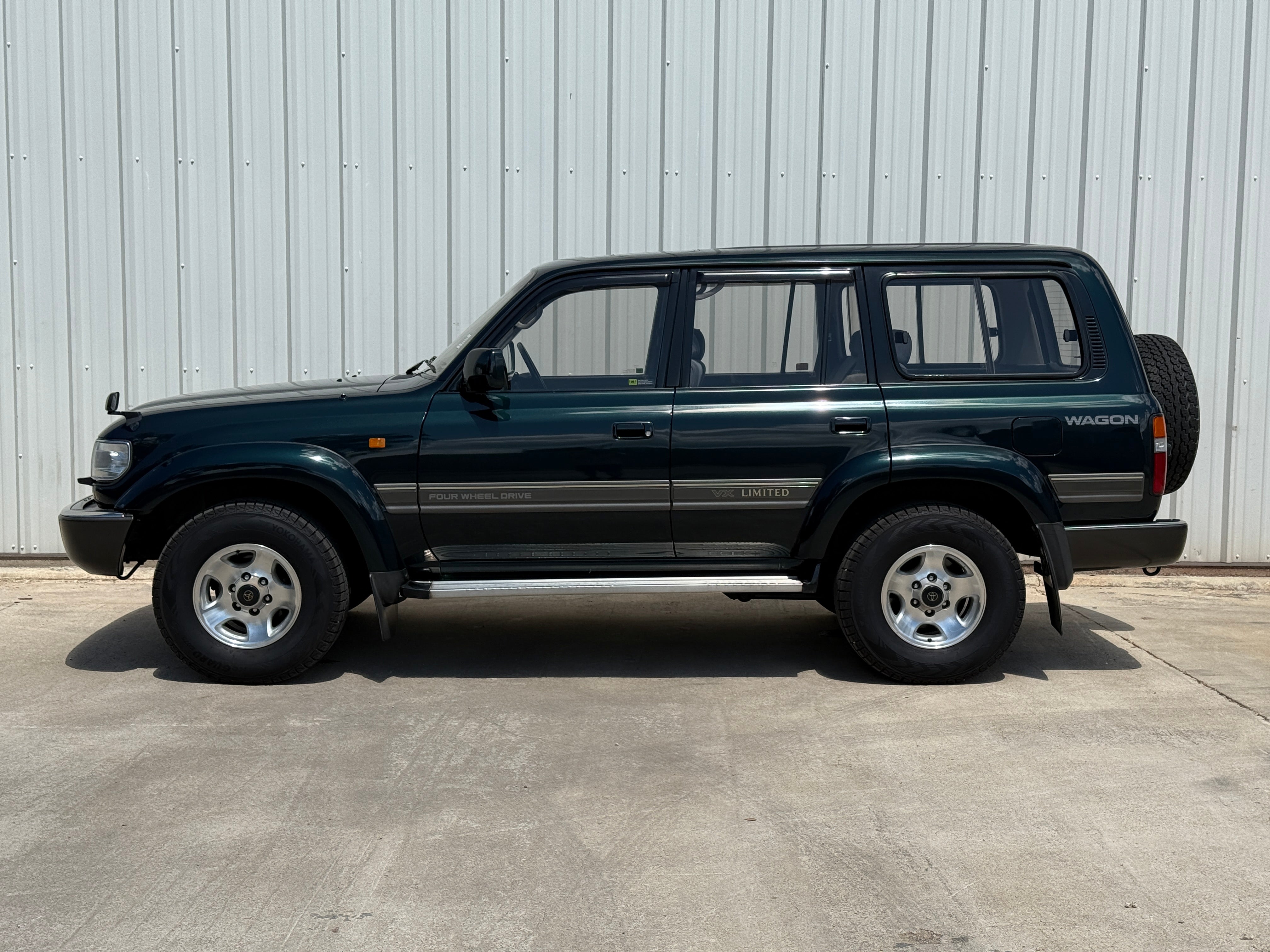 1995 Toyota FZJ80 Land Cruiser VX Limited 4x4 Stk#12688