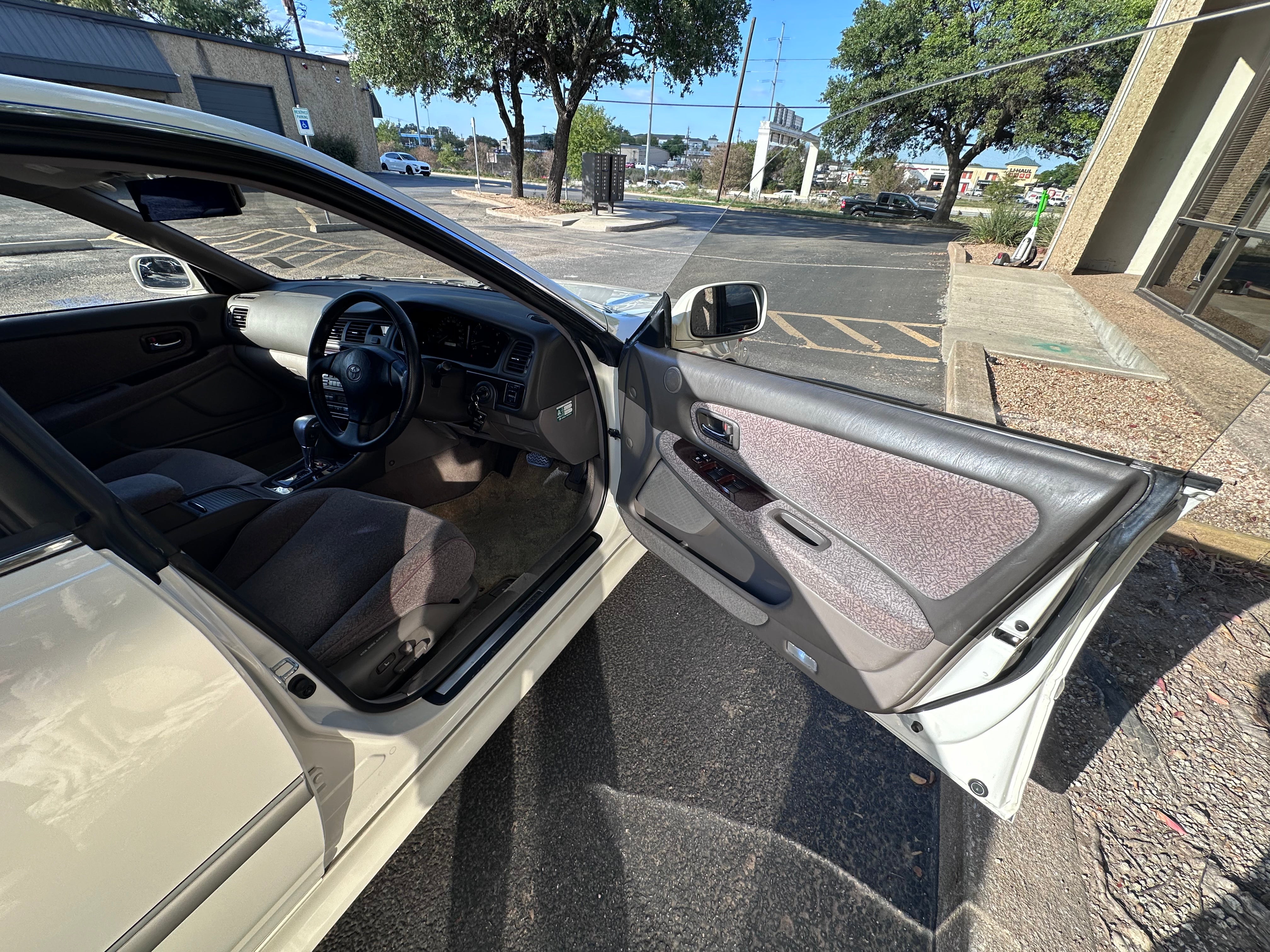 1998 Toyota Mark II *SOLD*