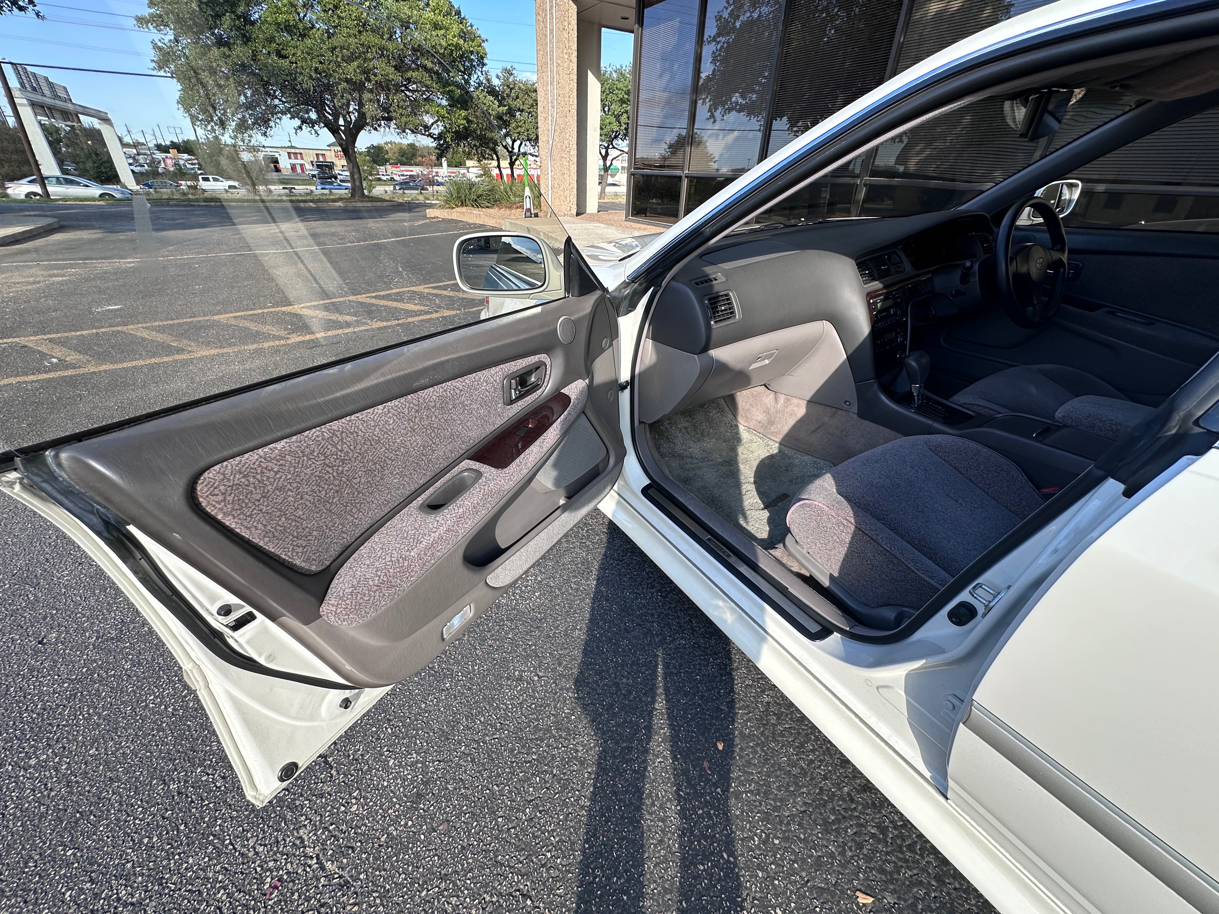 1998 Toyota Mark II *SOLD*