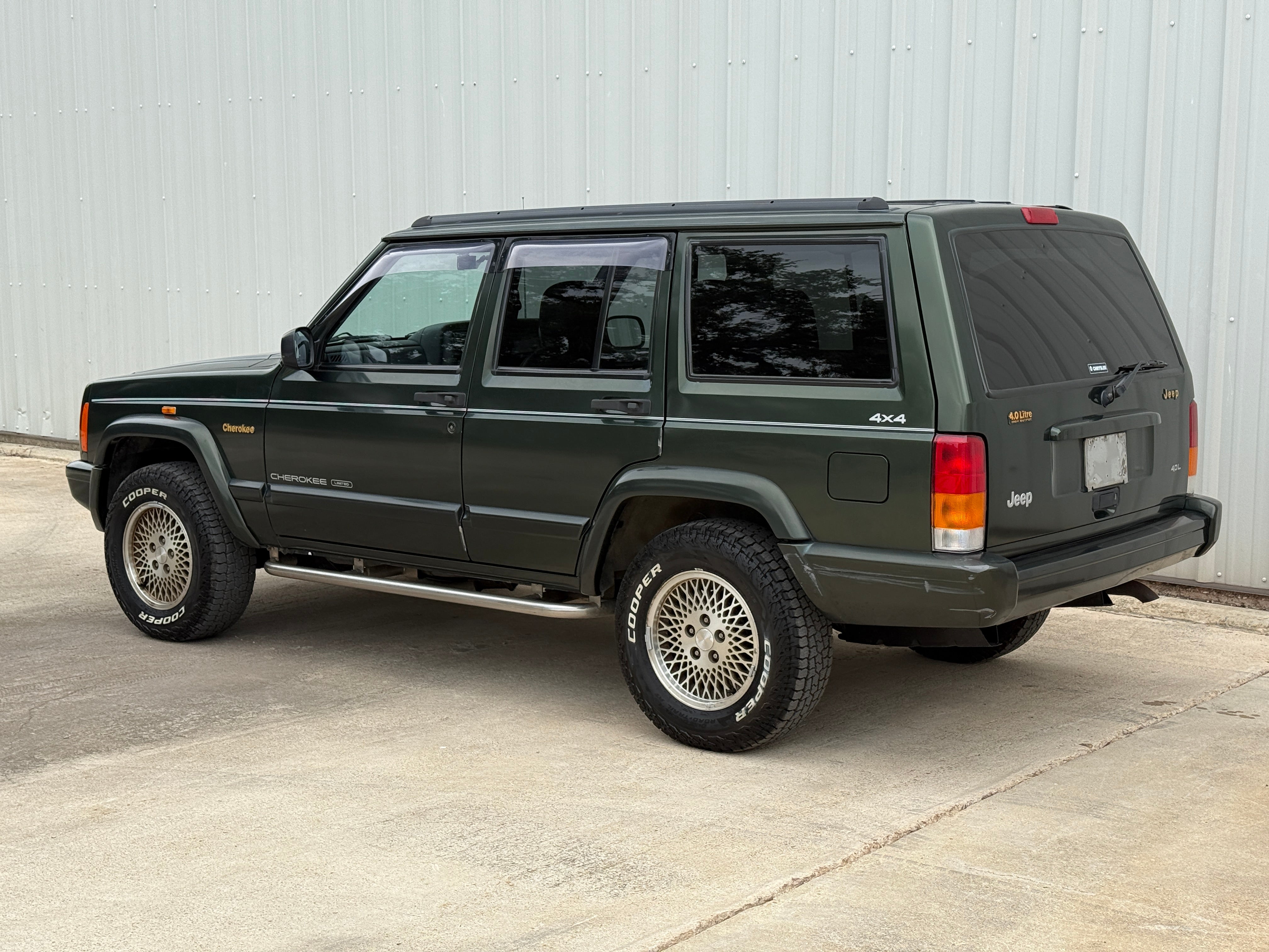 1997 Jeep Cherokee 4x4 4.0L  Stk#13074