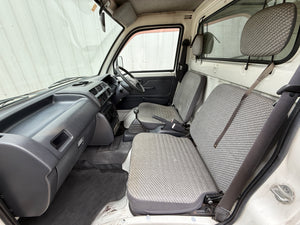 1999 Daihatsu Hijet 4WD Box Truck Stk#13105