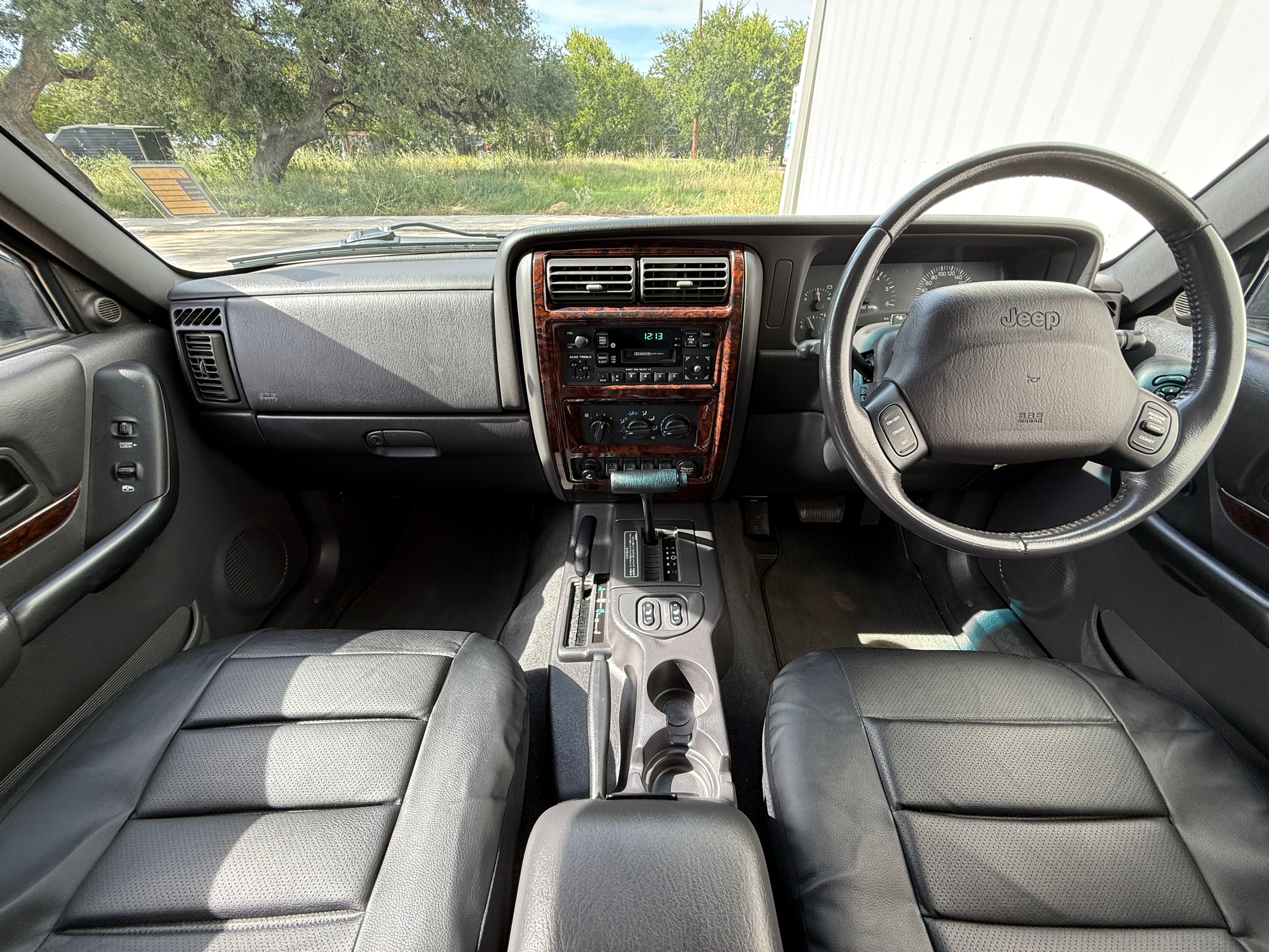 2000 Jeep Cherokee 4x4 4.0L Stk#12684