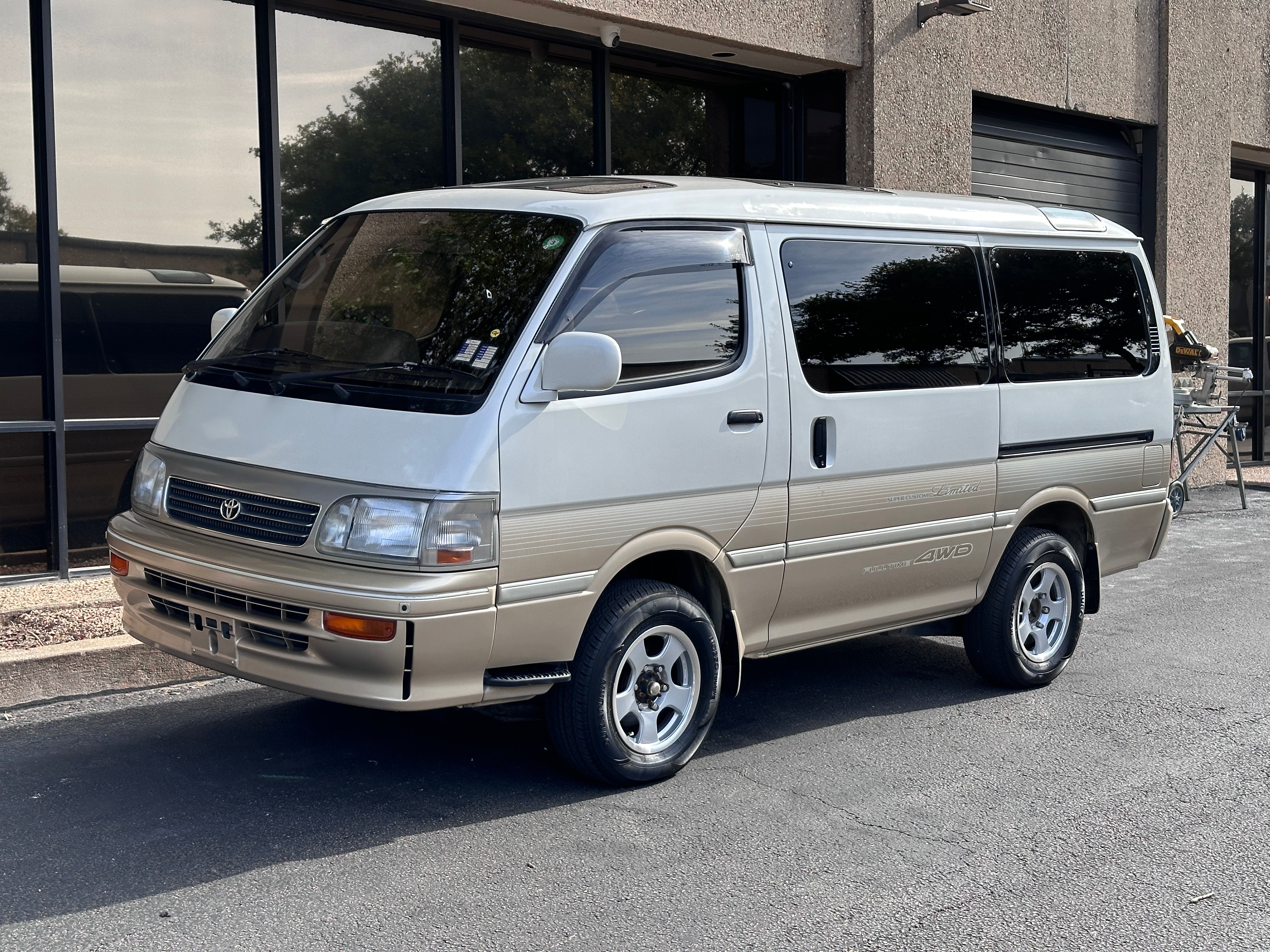 1995 Toyota Hiace Super Custom Limited Diesel 4x4