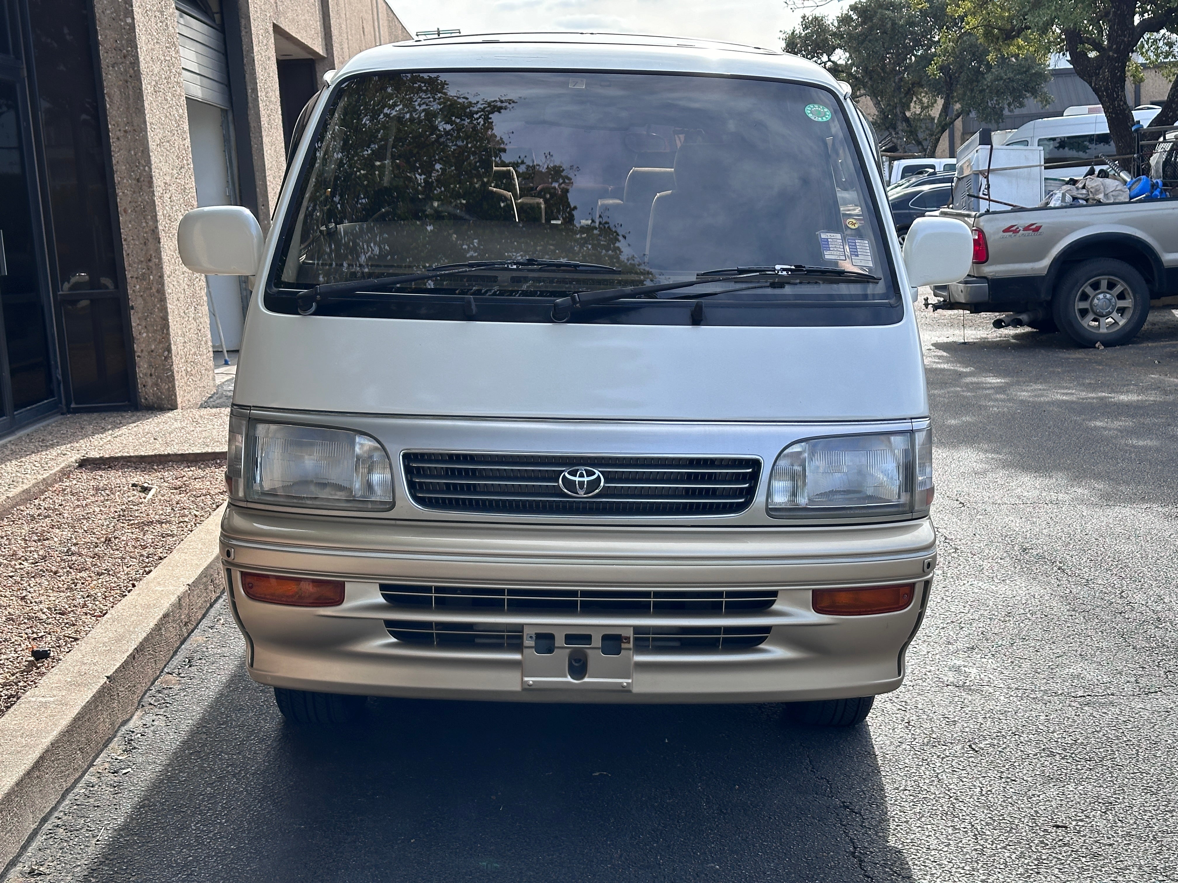 1995 Toyota Hiace Super Custom Limited Diesel 4x4