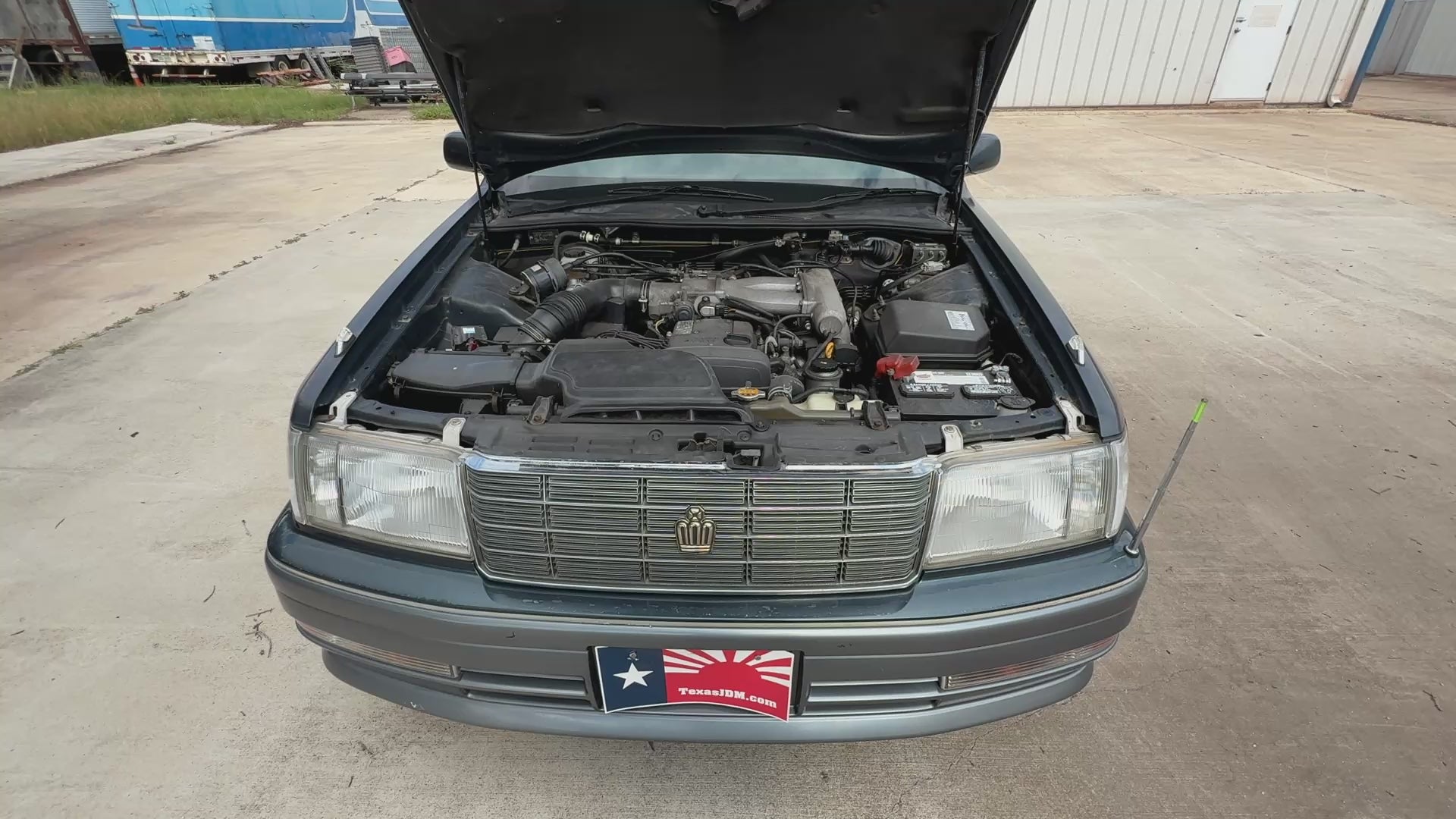 1995 Toyota Crown Royal Saloon