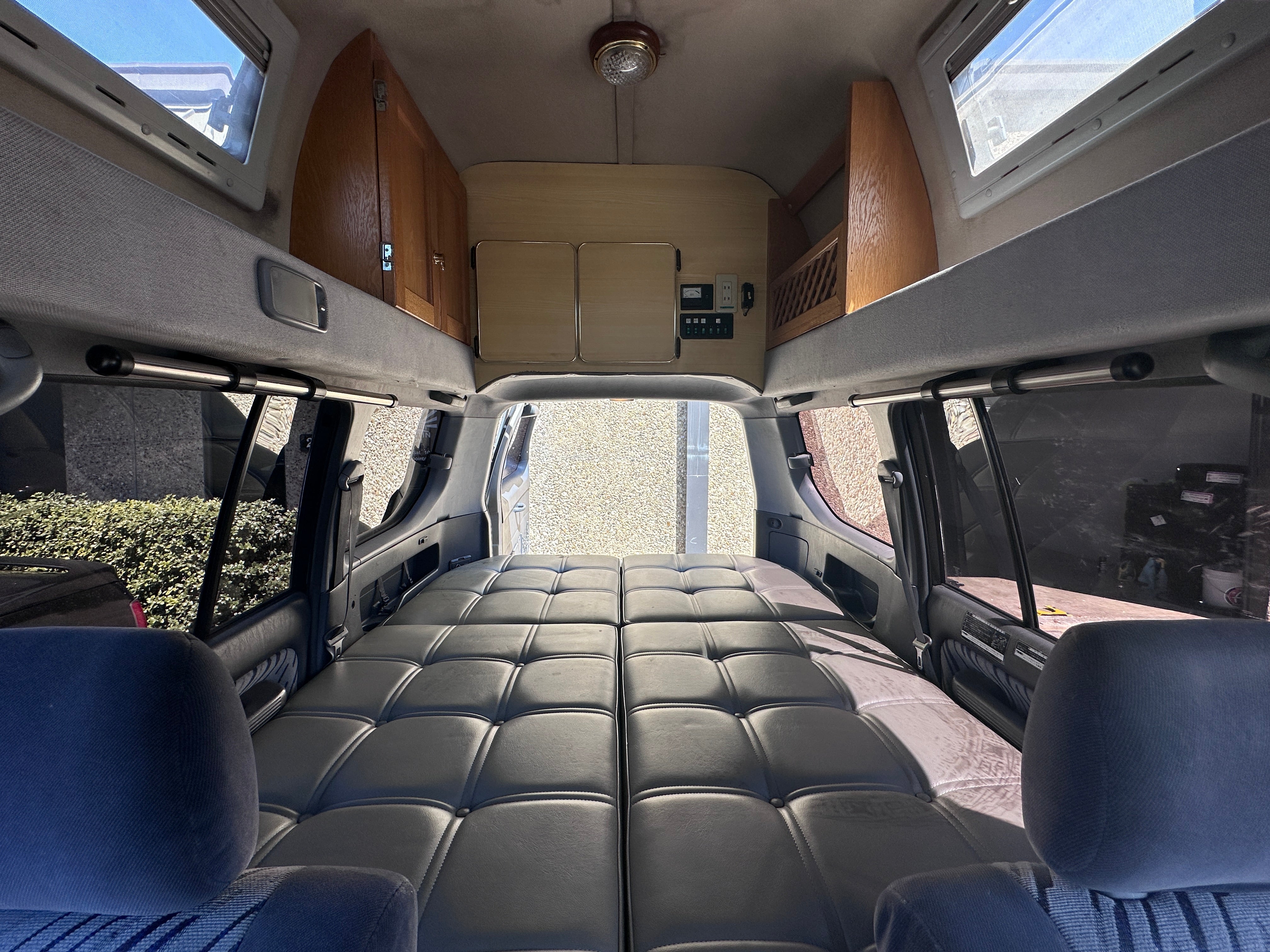  Toyota Land Cruiser Prado Camper 4DR Turbo Diesel