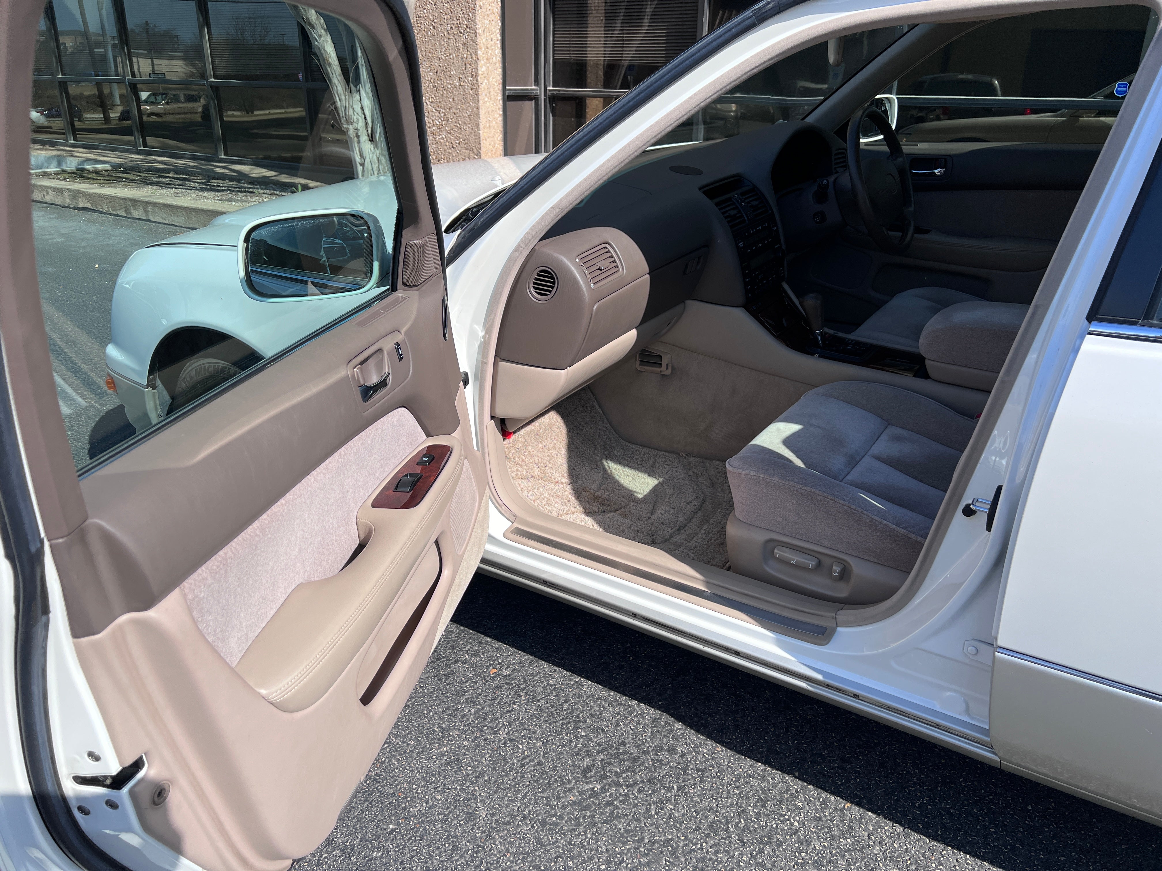 Toyota Celsior
