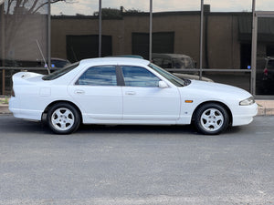 Nissan Skyline GTS R33 Sedan