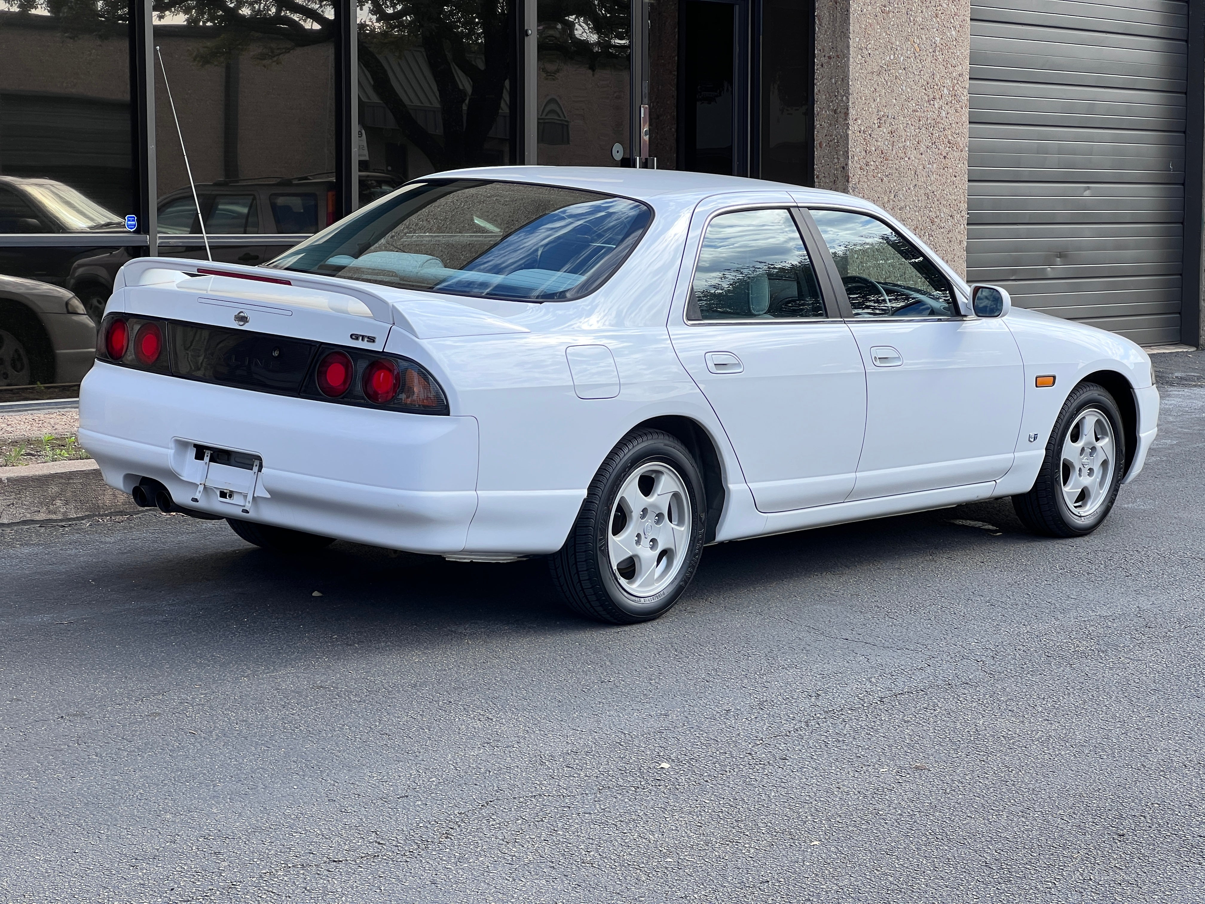 Nissan Skyline GTS R33 Sedan