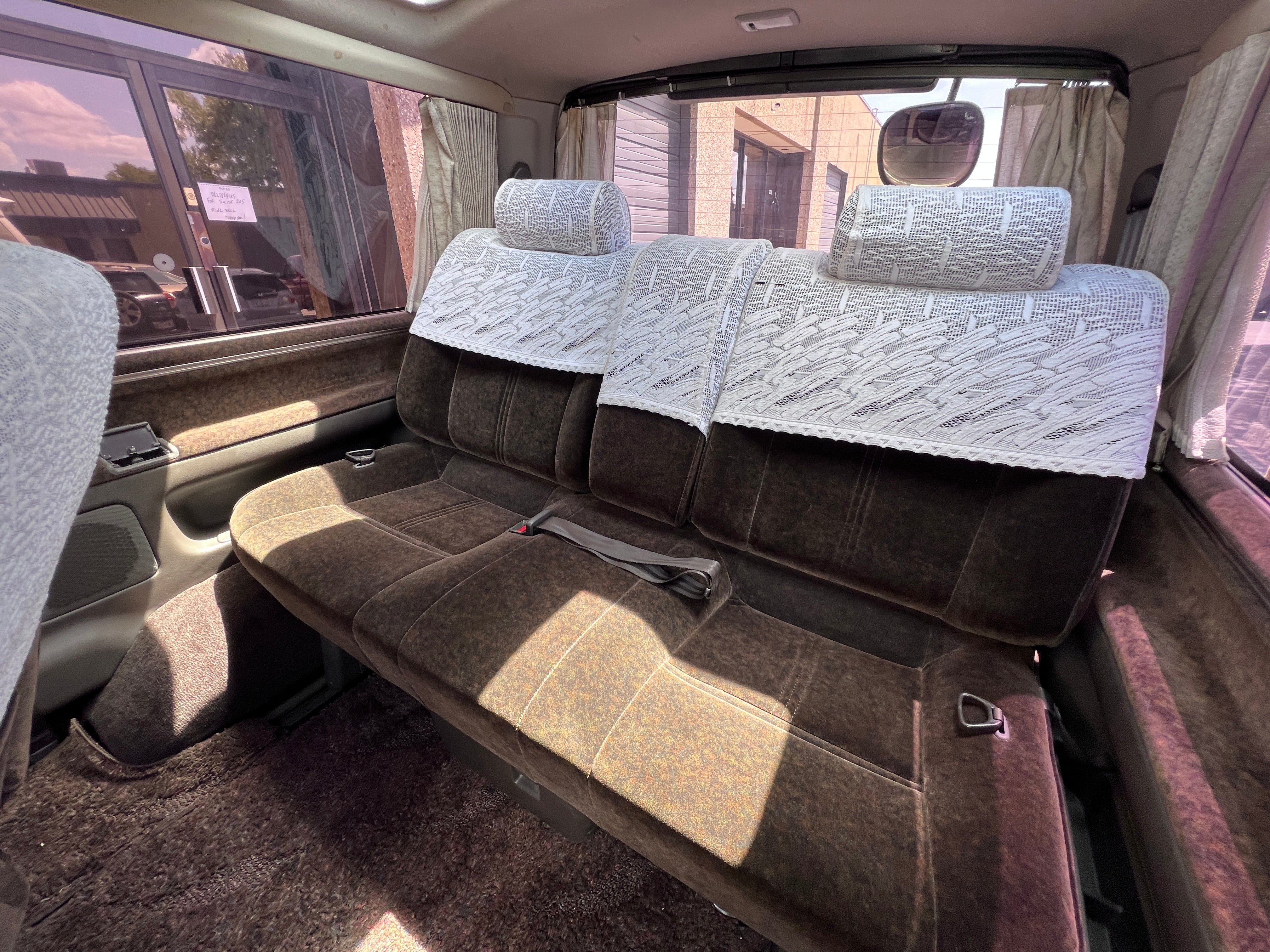 Toyota Hiace Super Custom Limited Diesel 4x4